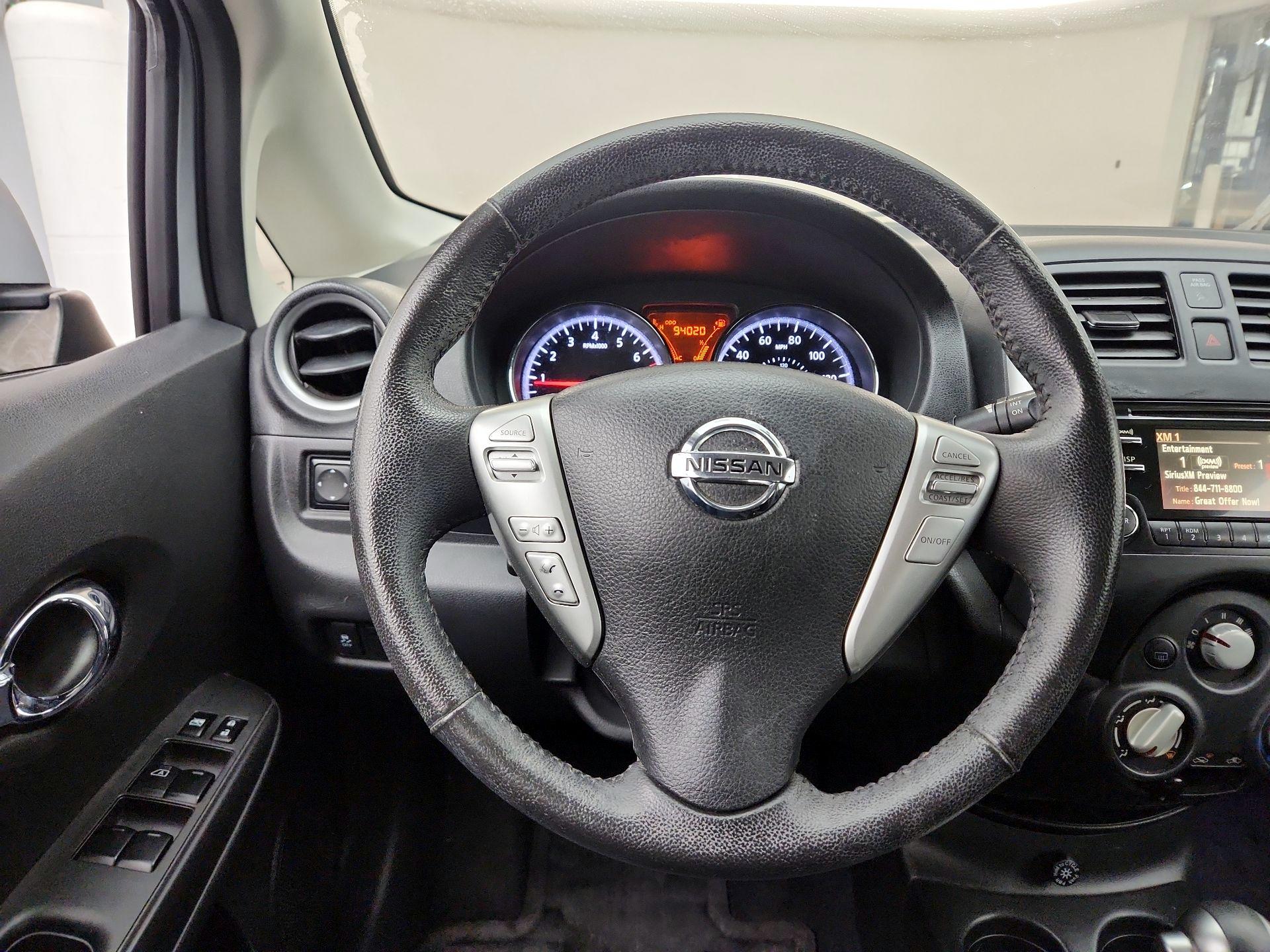 Thumbnail: 2014 Nissan Versa Note - 10