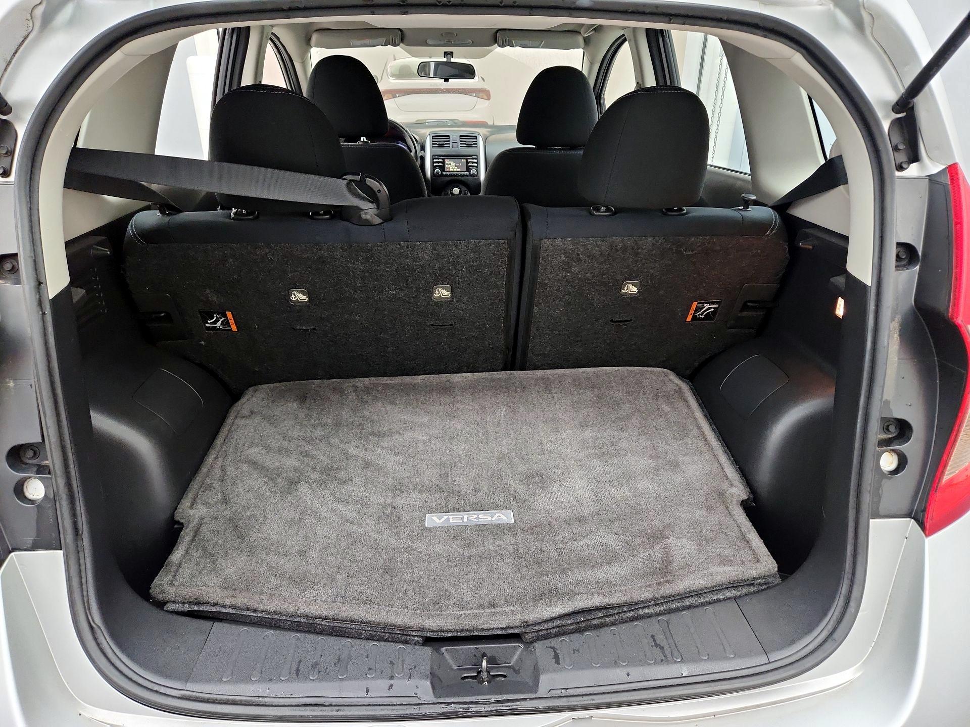 Thumbnail: 2014 Nissan Versa Note - 19