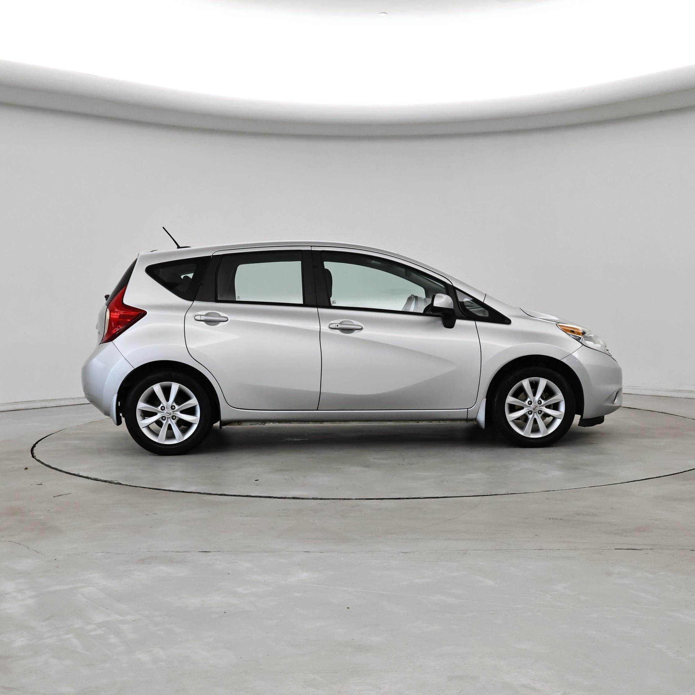Thumbnail: 2014 Nissan Versa Note - 7
