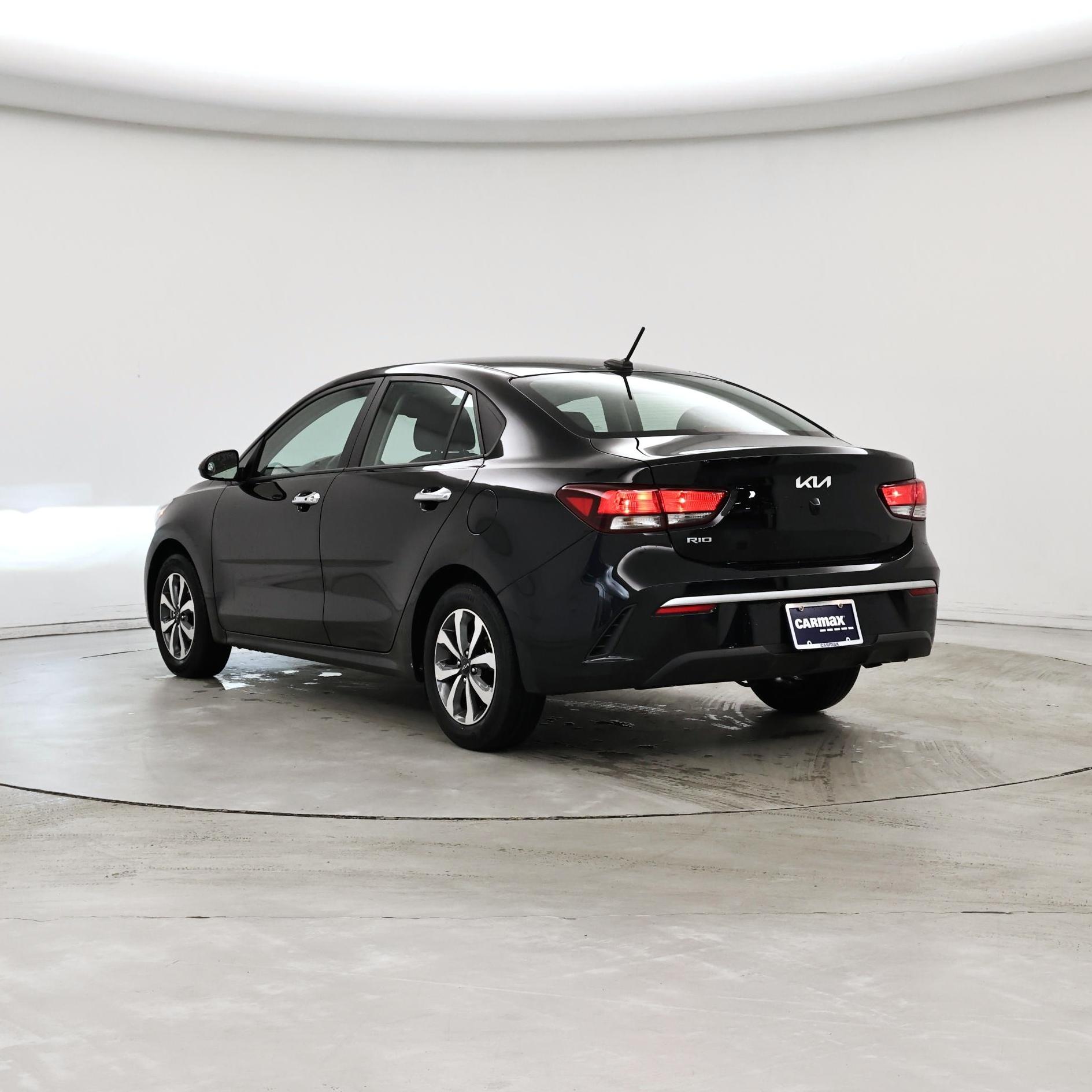Thumbnail: 2023 Kia Rio - 2