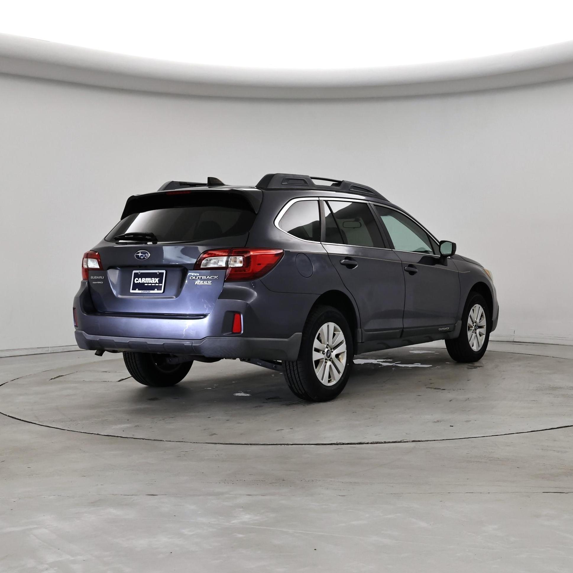 Thumbnail: 2016 Subaru Outback - 8