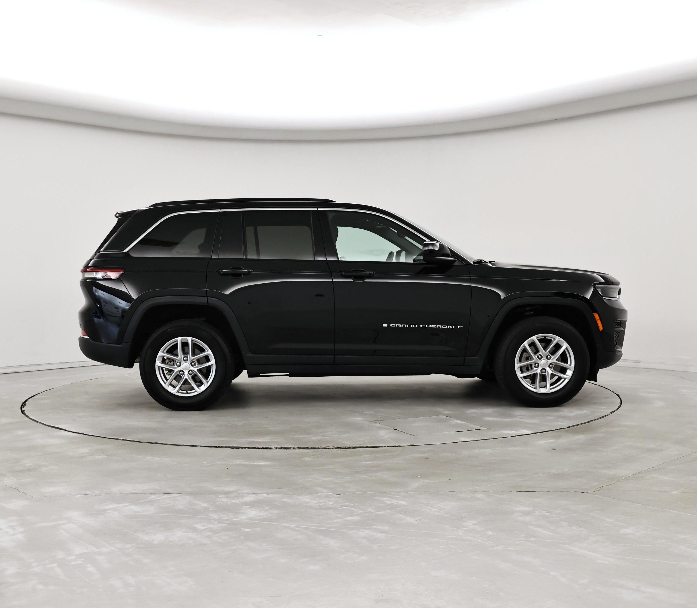 Thumbnail: 2024 Jeep Grand Cherokee - 7
