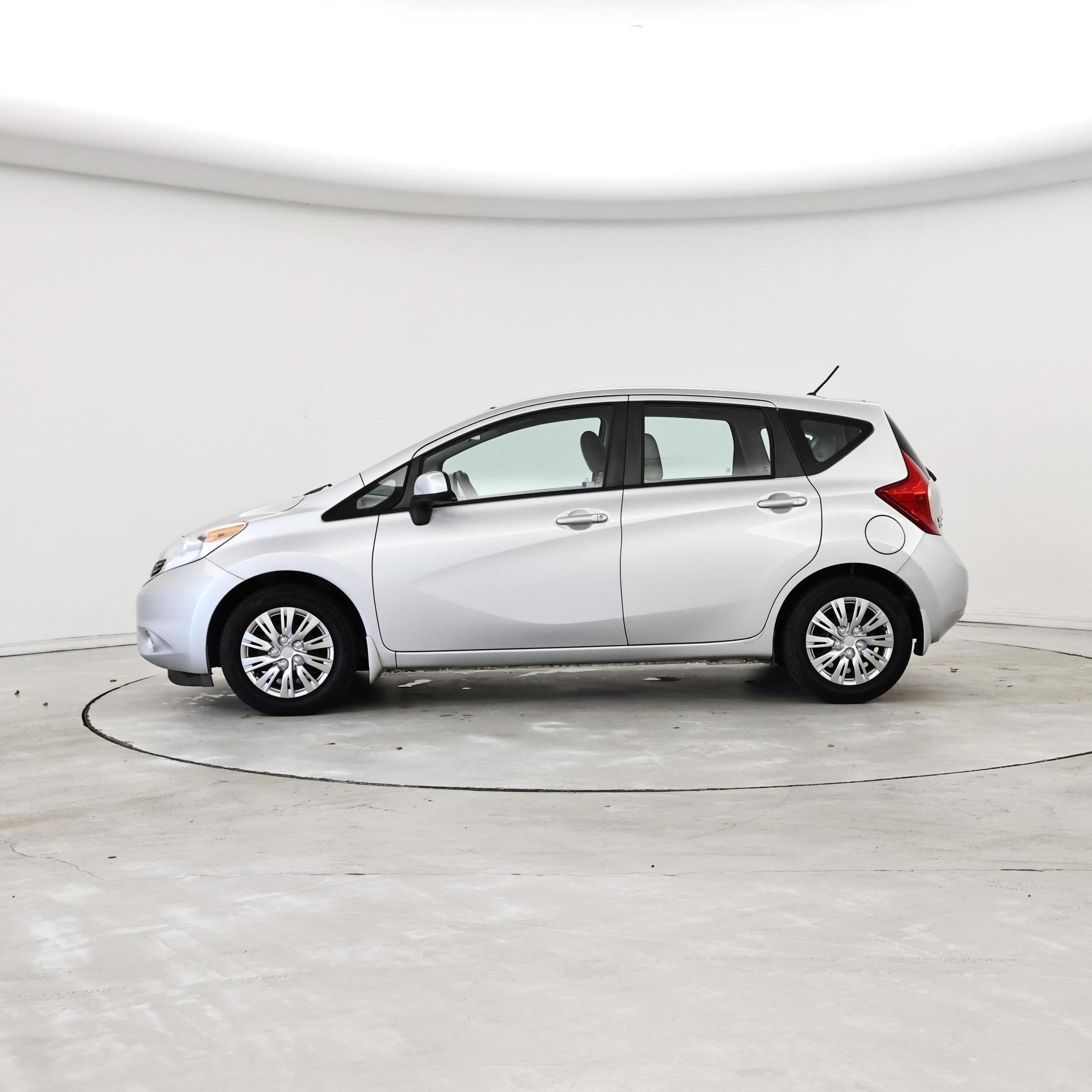 Thumbnail: 2014 Nissan Versa Note - 3