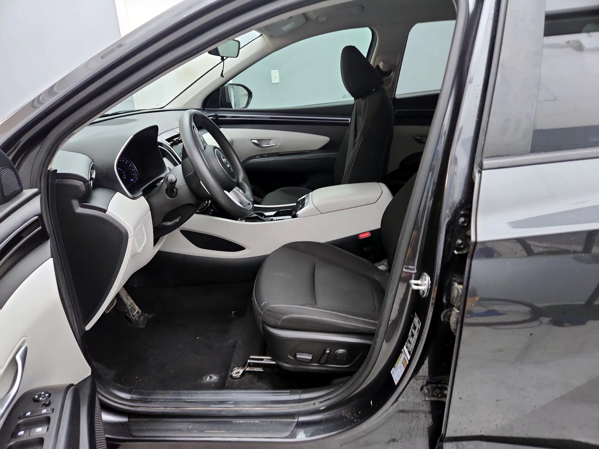 Thumbnail: 2023 Hyundai Tucson - 11