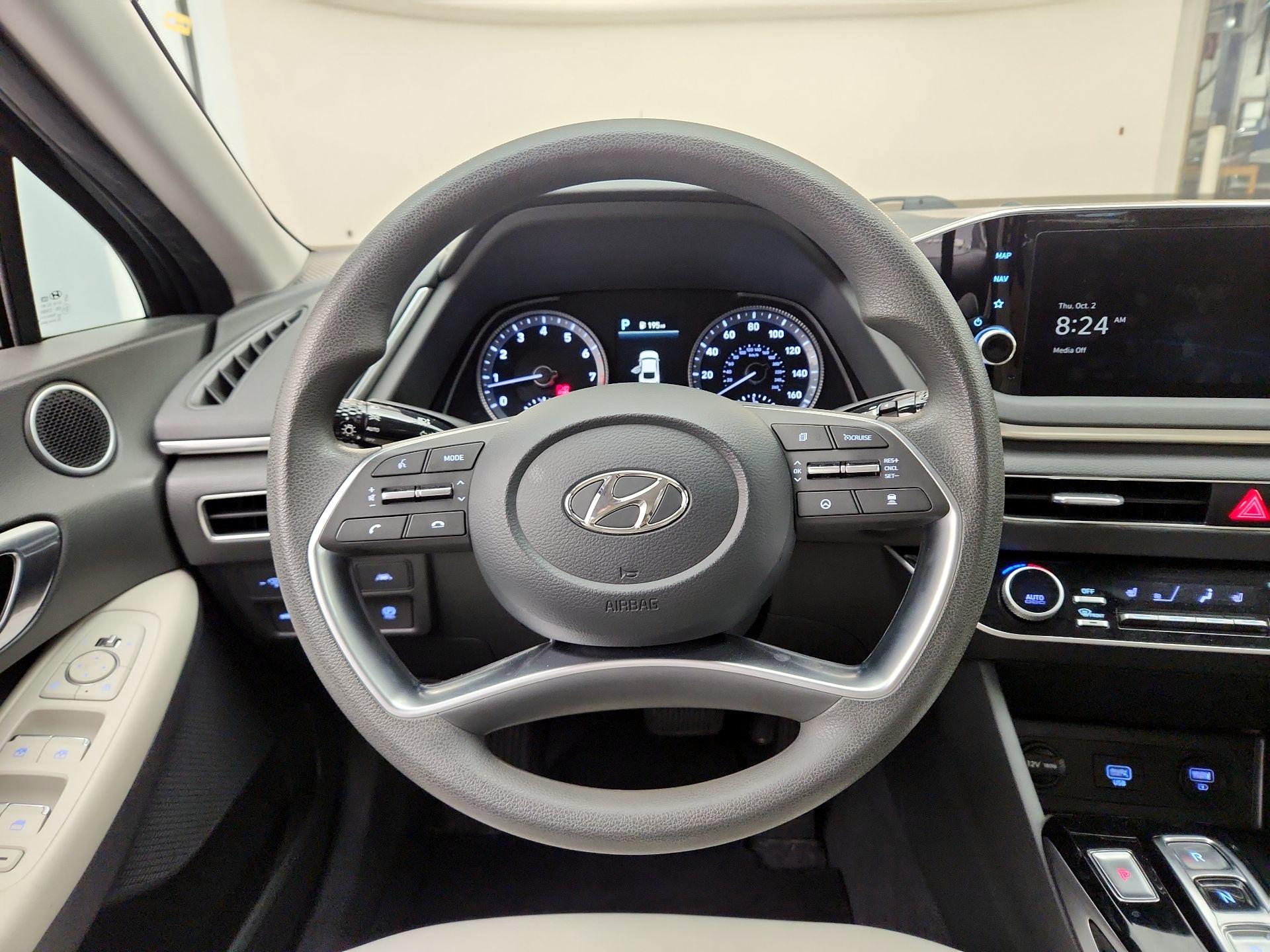 Thumbnail: 2023 Hyundai Sonata - 10