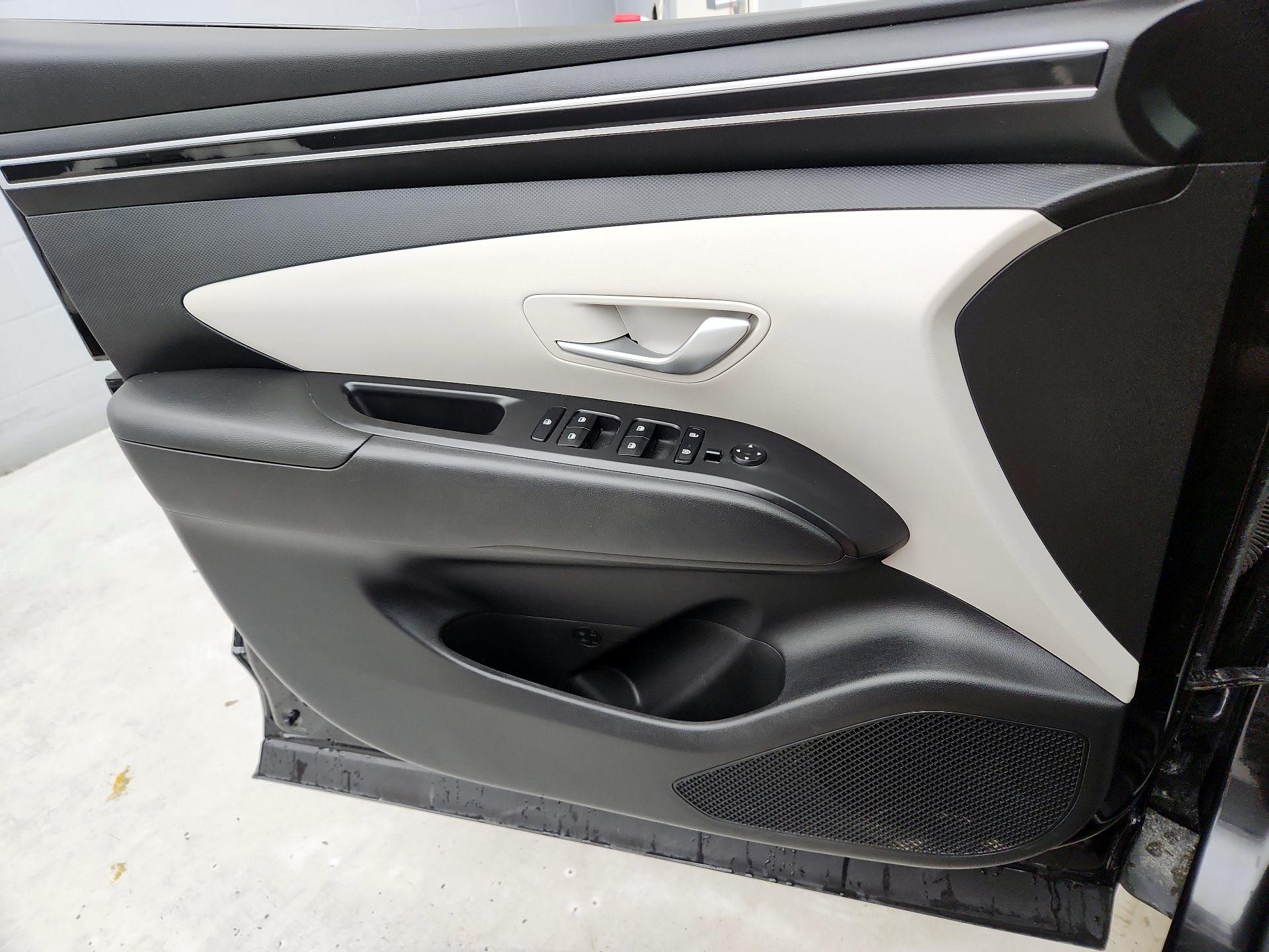 Thumbnail: 2024 Hyundai Tucson - 12