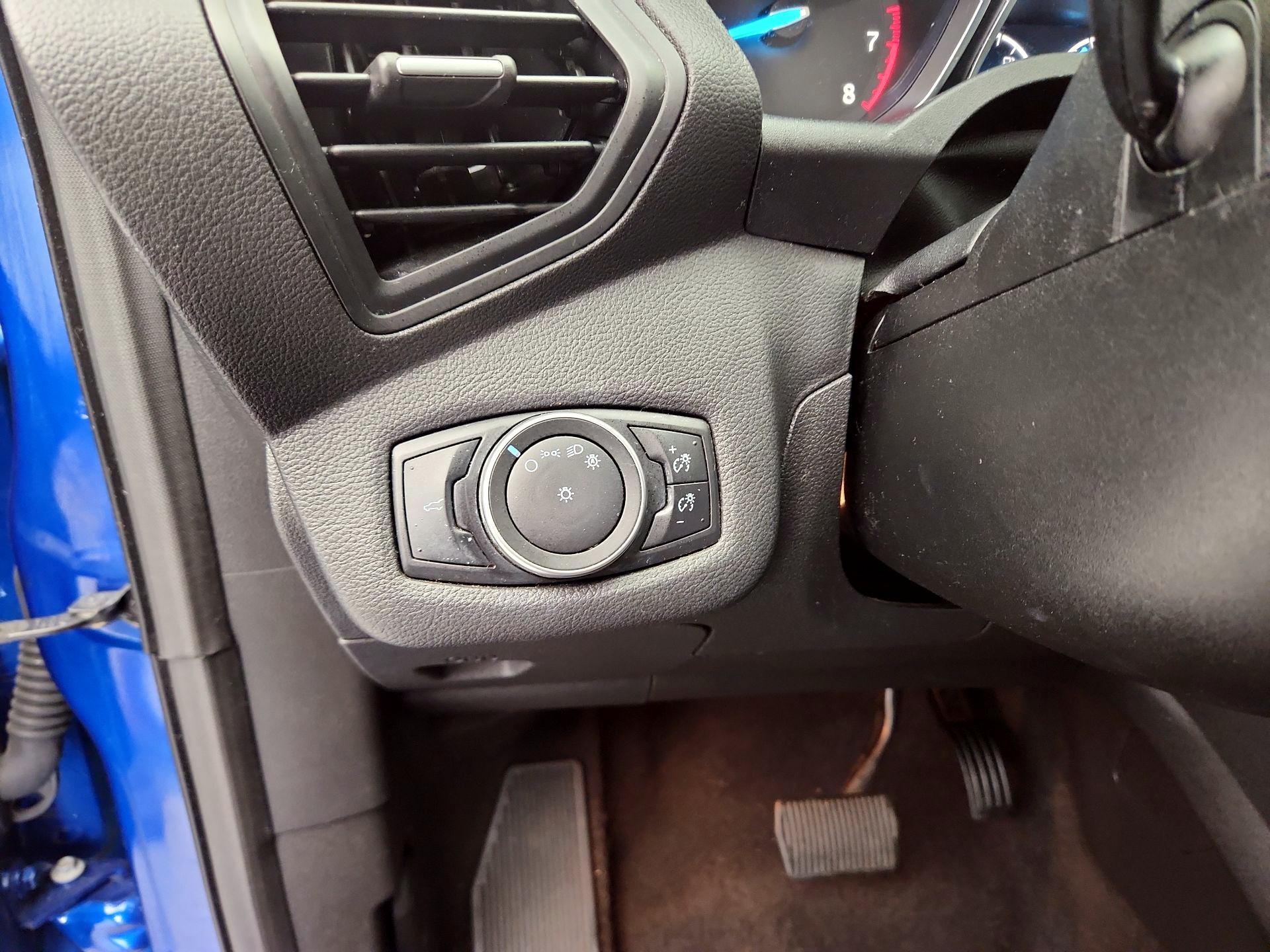 Thumbnail: 2018 Ford Escape - 13