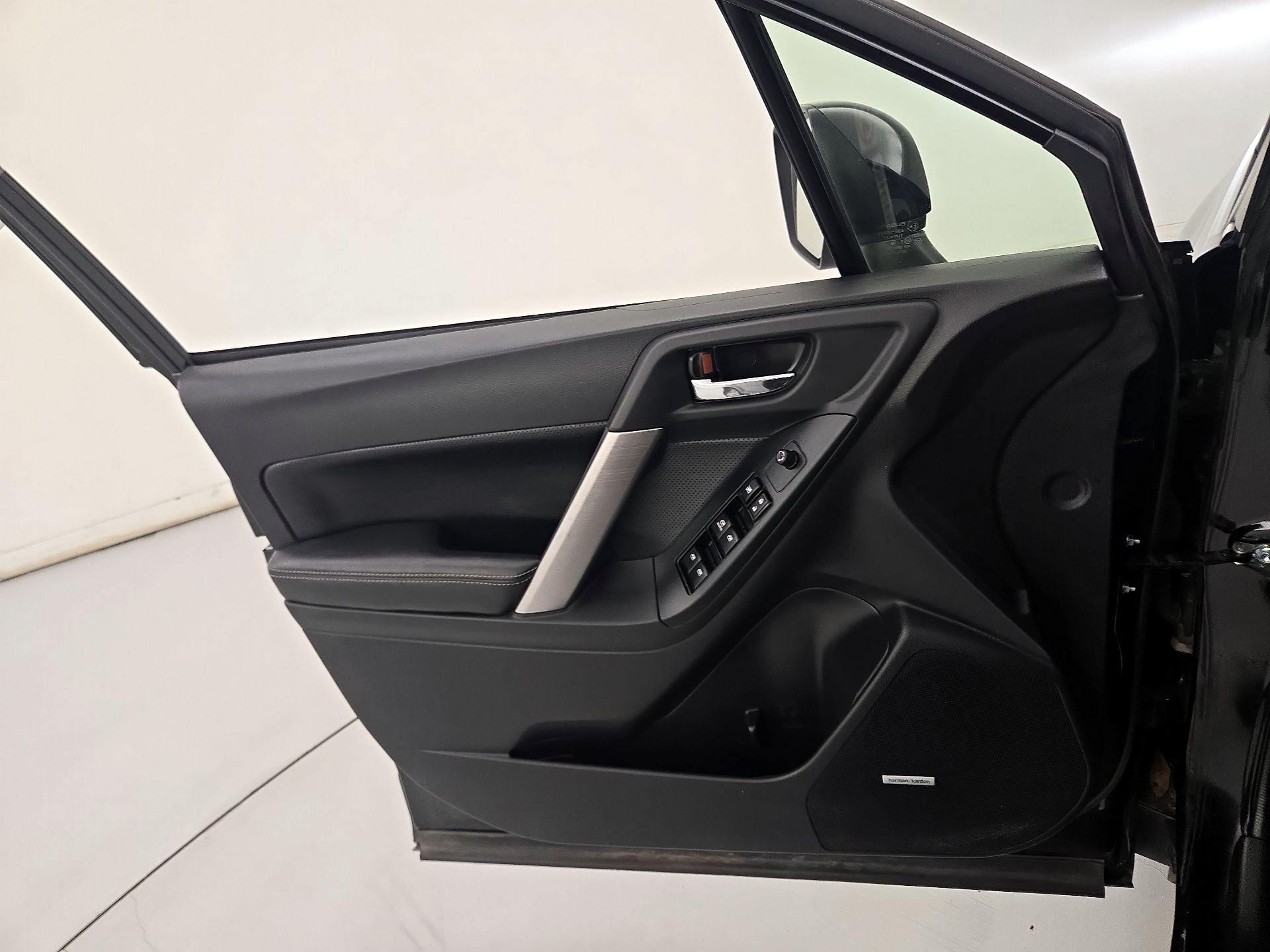 Thumbnail: 2016 Subaru Forester - 12