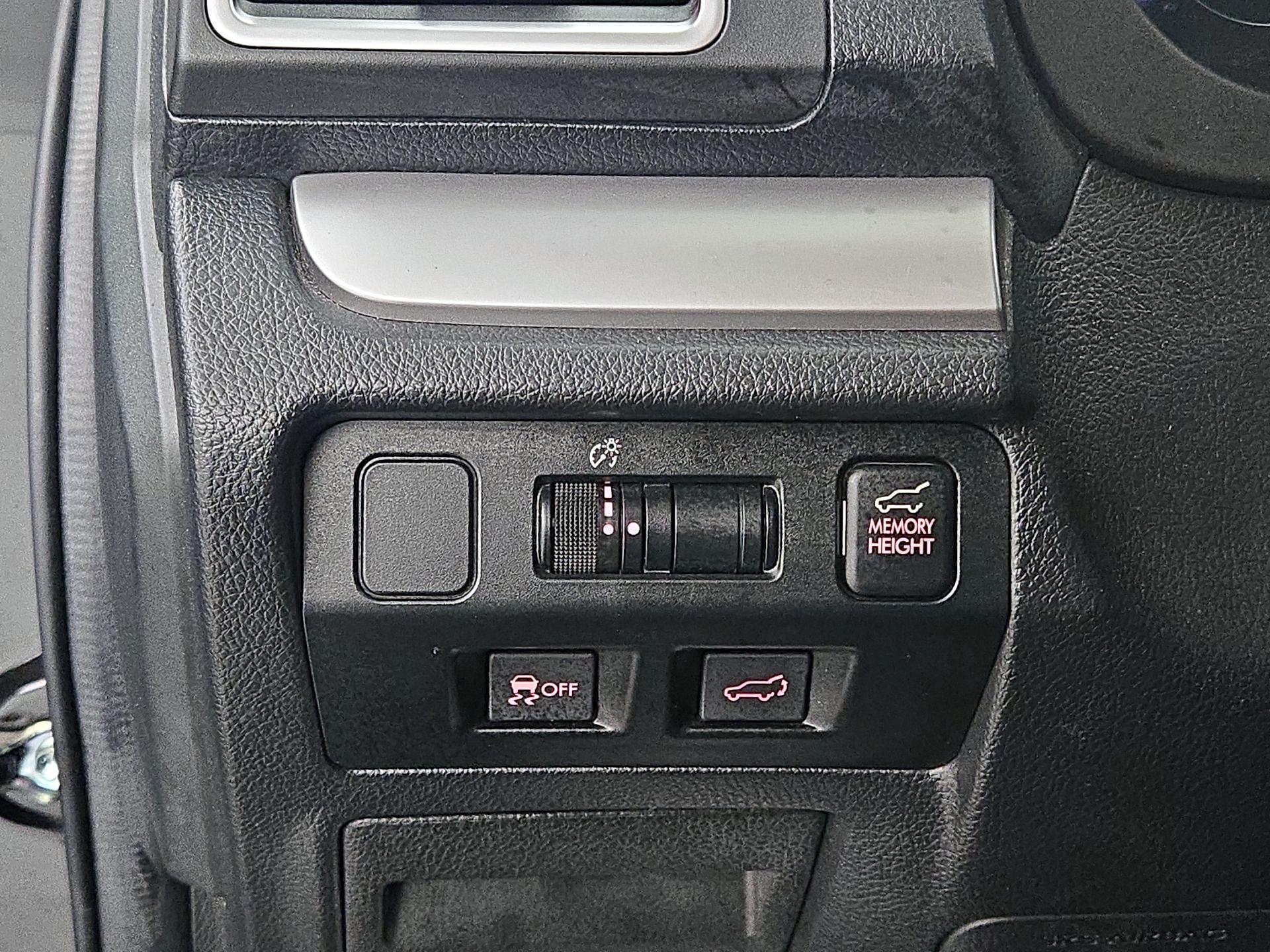 Thumbnail: 2016 Subaru Forester - 13