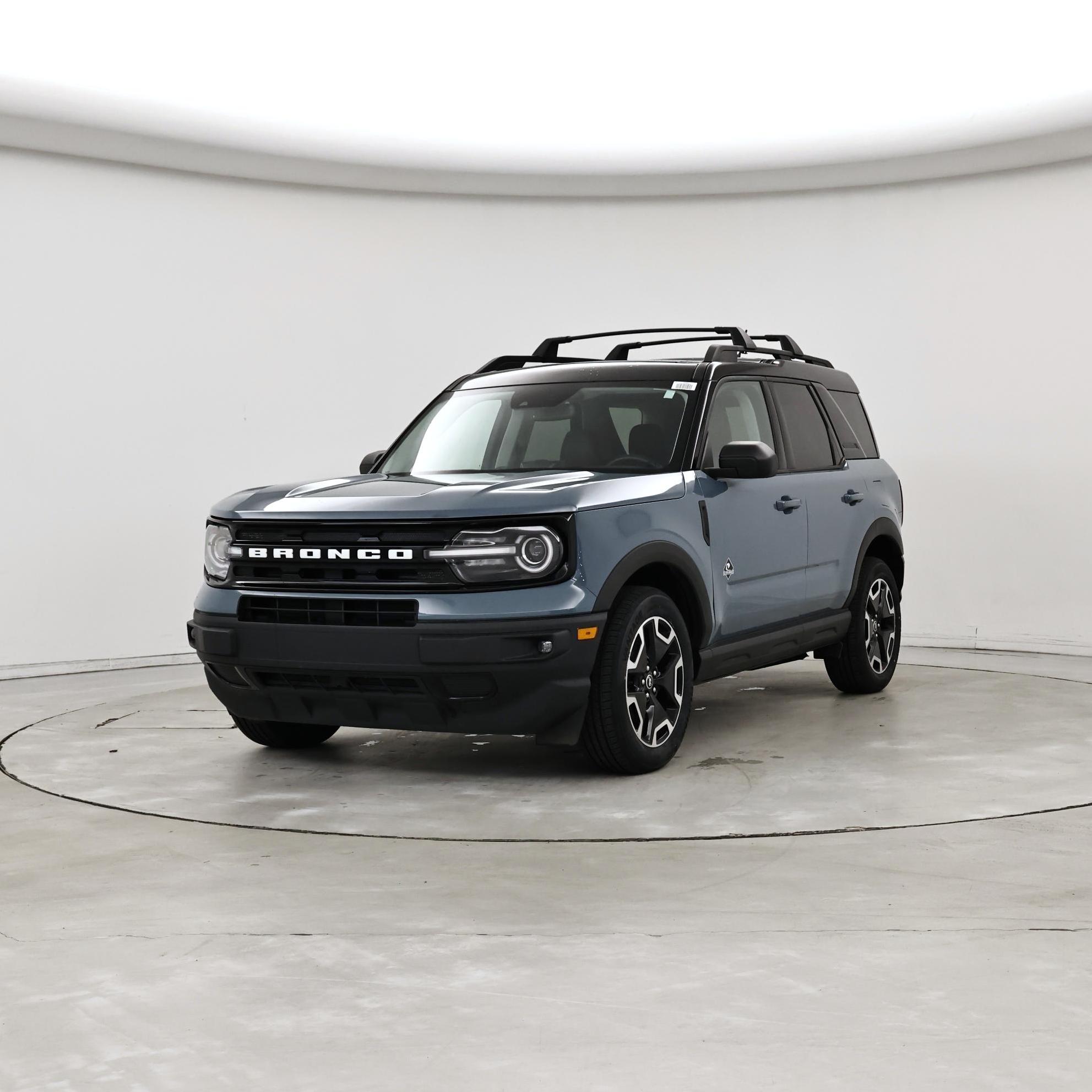 Thumbnail: 2021 Ford Bronco Sport - 4