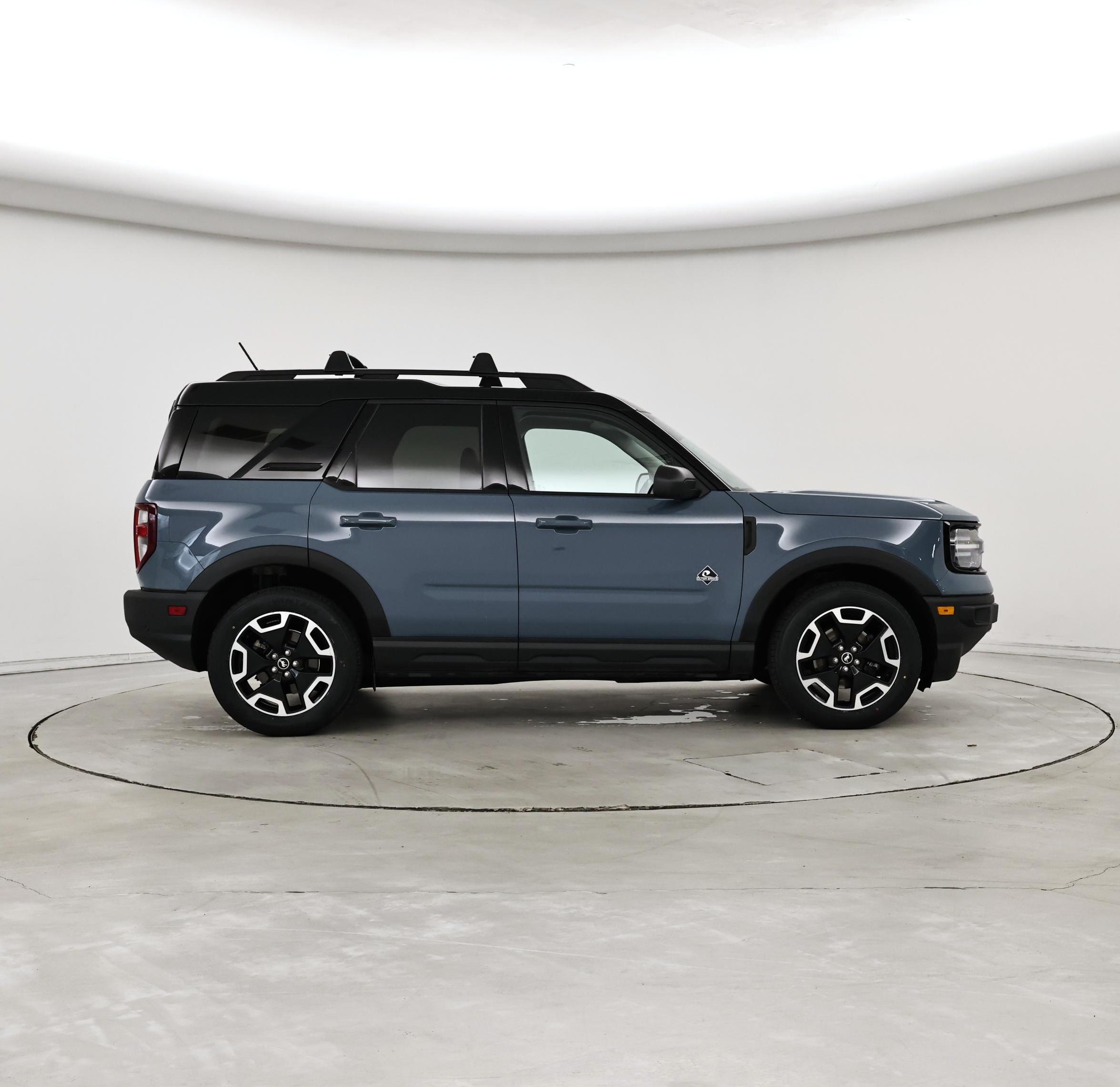 Thumbnail: 2021 Ford Bronco Sport - 7