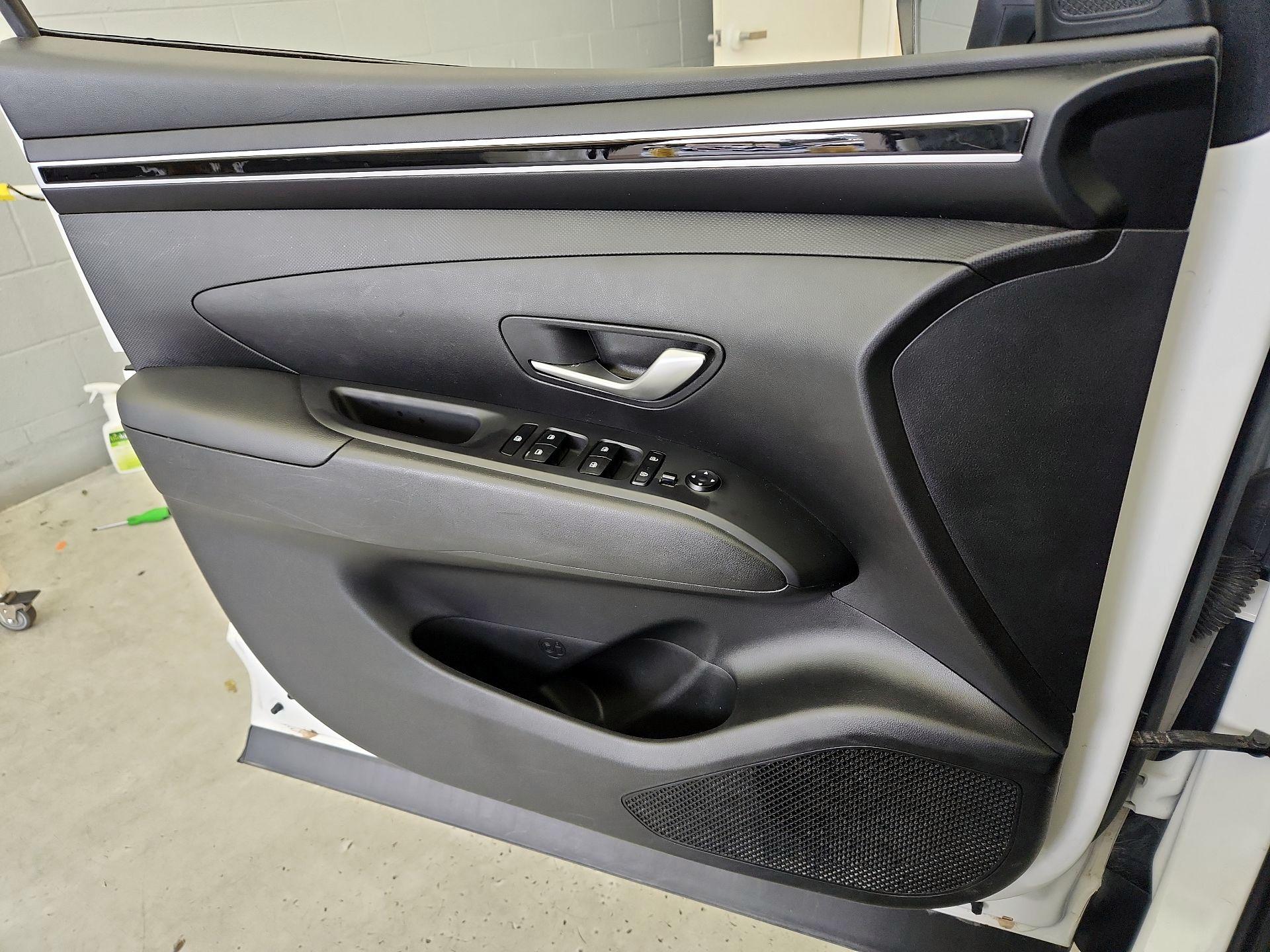 Thumbnail: 2023 Hyundai Tucson - 12