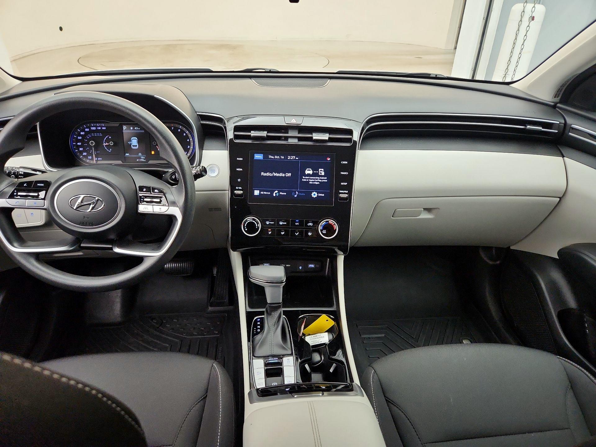 Thumbnail: 2023 Hyundai Tucson - 9