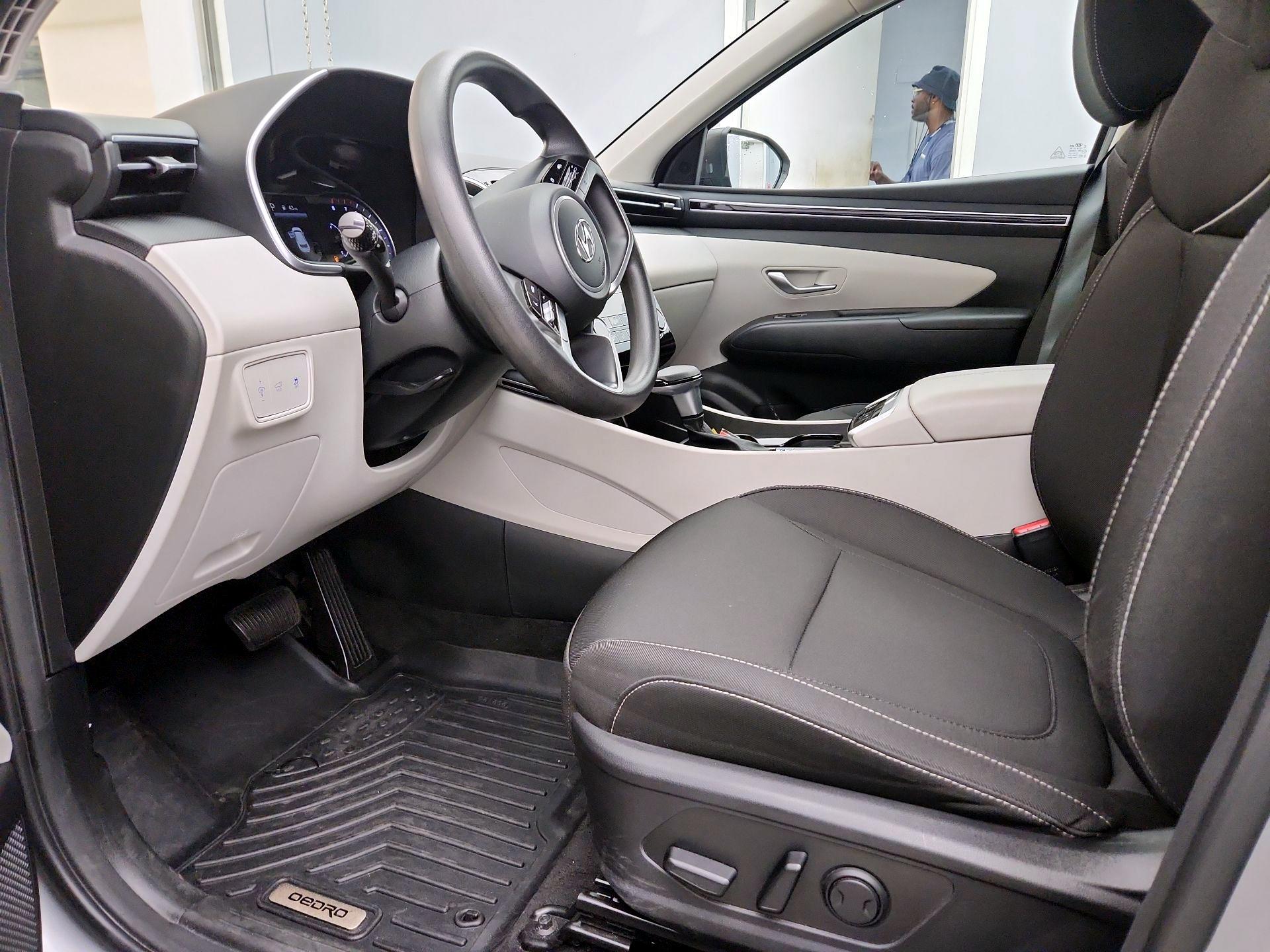 Thumbnail: 2023 Hyundai Tucson - 11