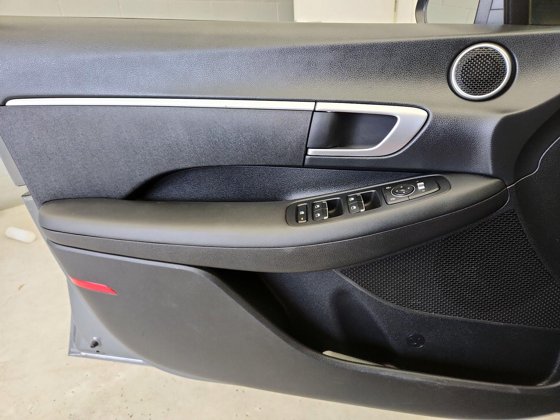 Thumbnail: 2021 Hyundai Sonata - 12