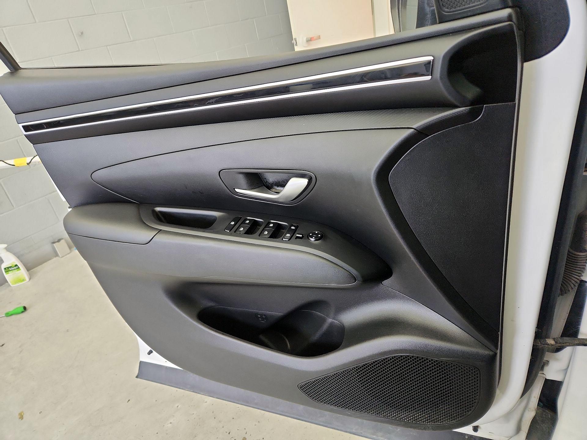 Thumbnail: 2023 Hyundai Tucson - 12