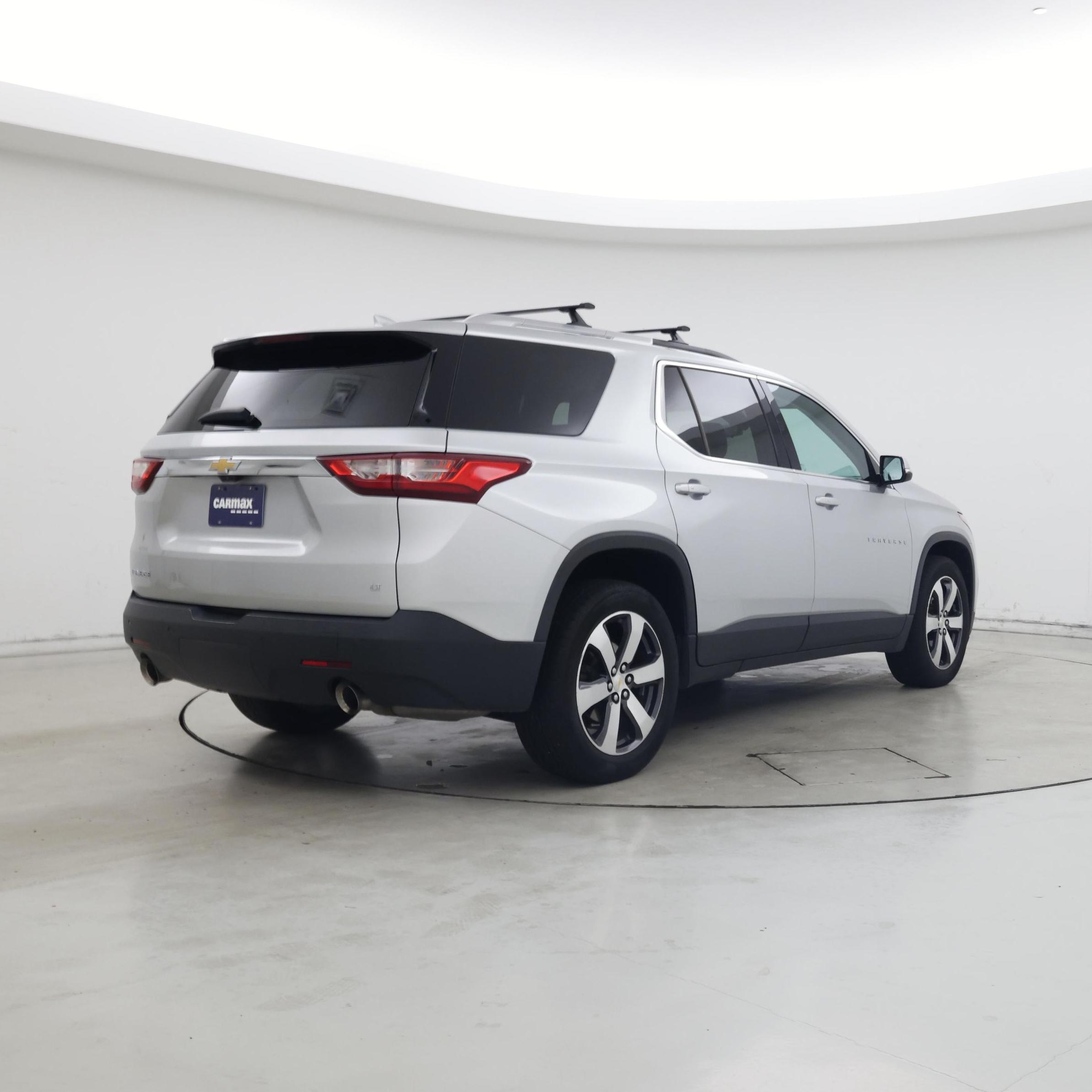 Thumbnail: 2018 Chevrolet Traverse - 8
