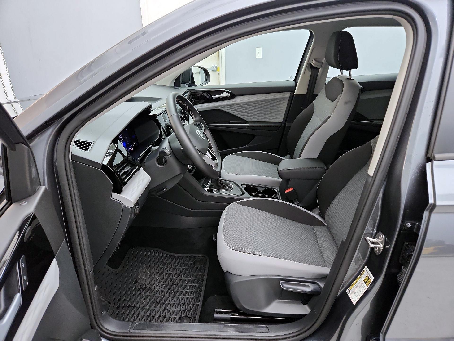 Thumbnail: 2024 Volkswagen Taos - 11