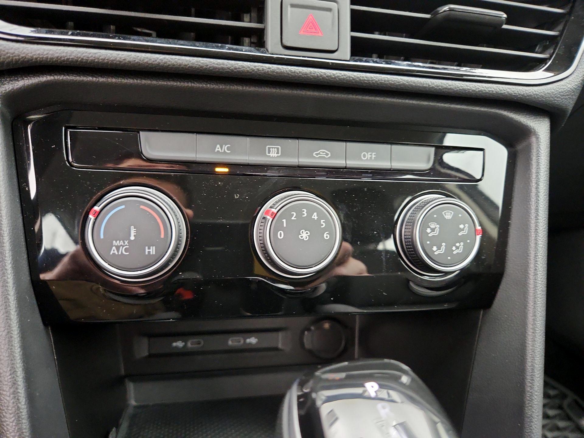 Thumbnail: 2024 Volkswagen Taos - 16