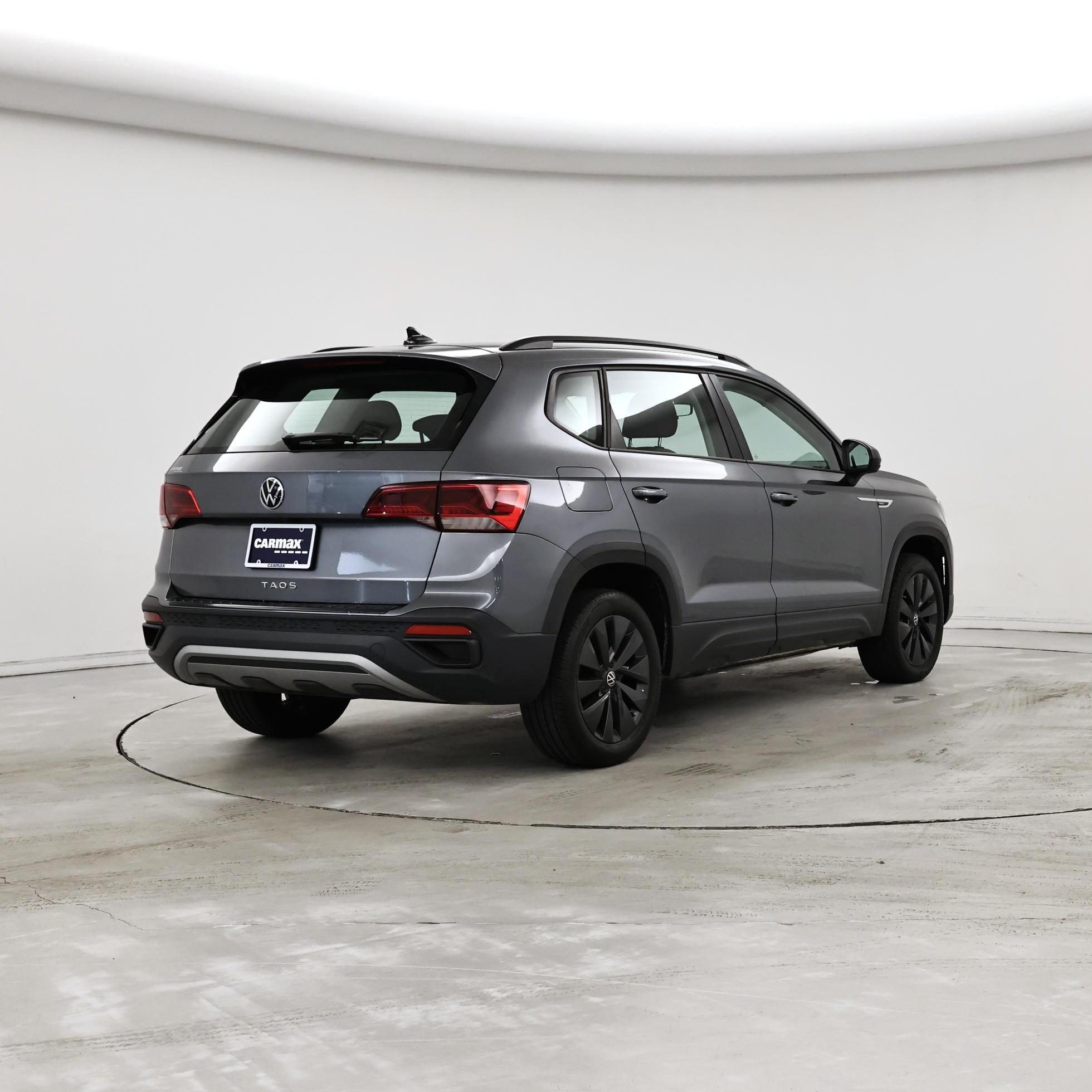 Thumbnail: 2024 Volkswagen Taos - 8