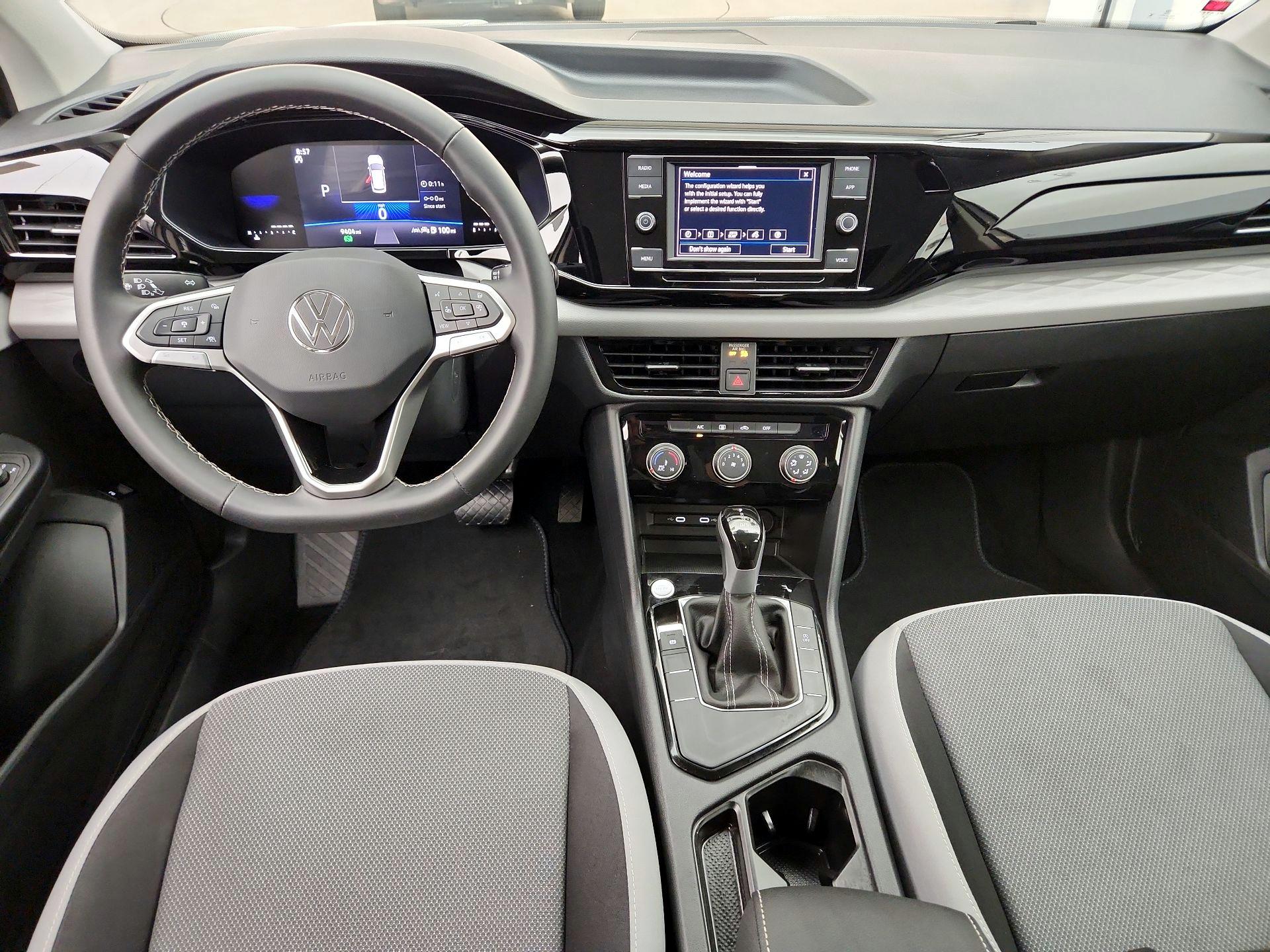 Thumbnail: 2024 Volkswagen Taos - 9