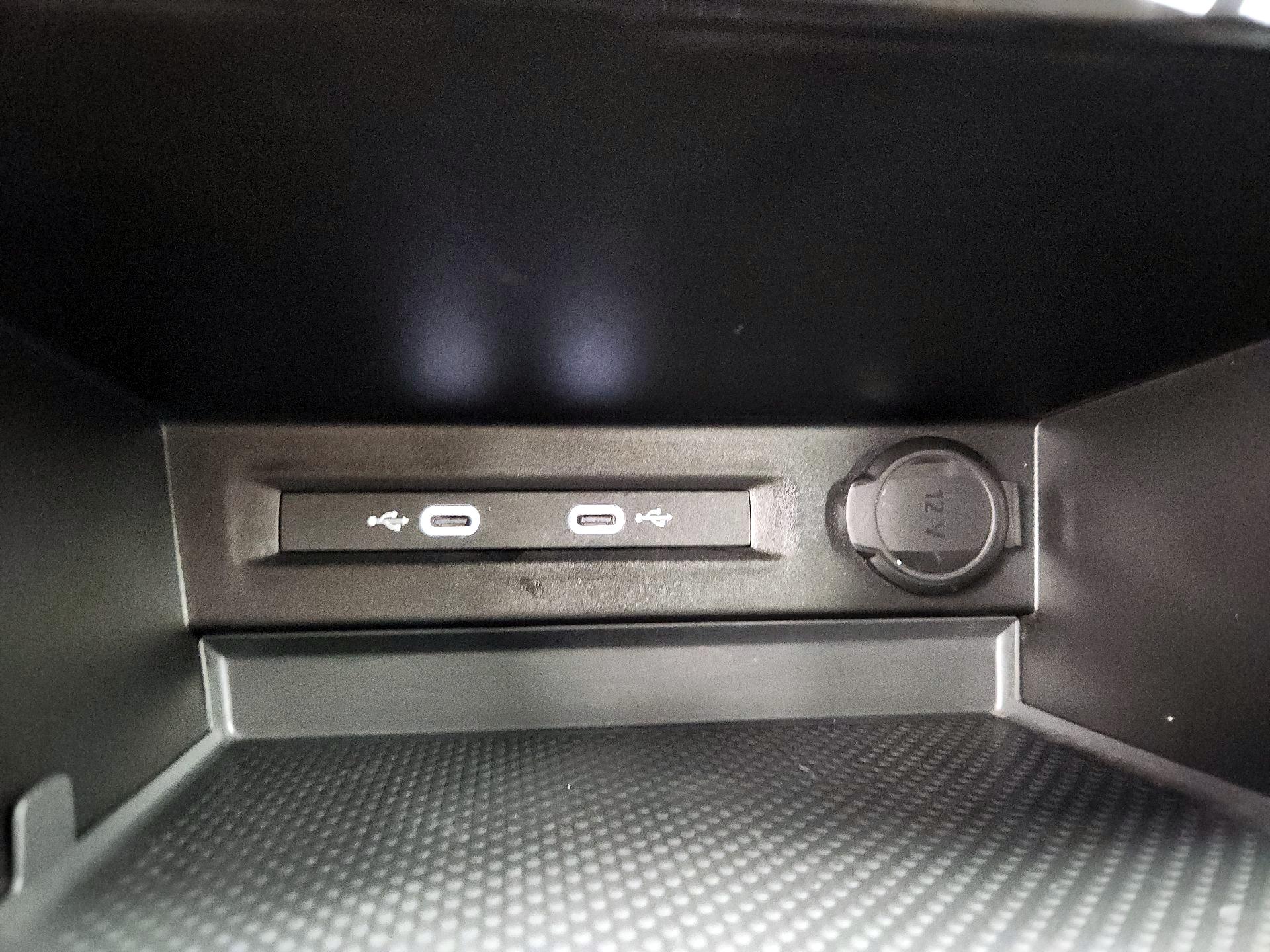 Thumbnail: 2024 Volkswagen Taos - 18