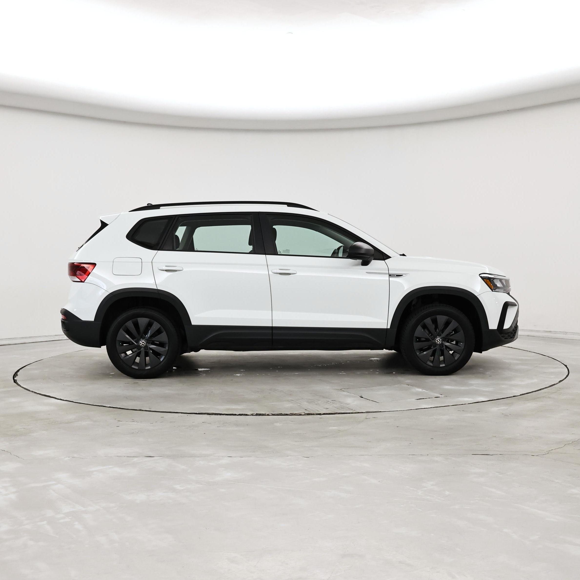 Thumbnail: 2024 Volkswagen Taos - 7