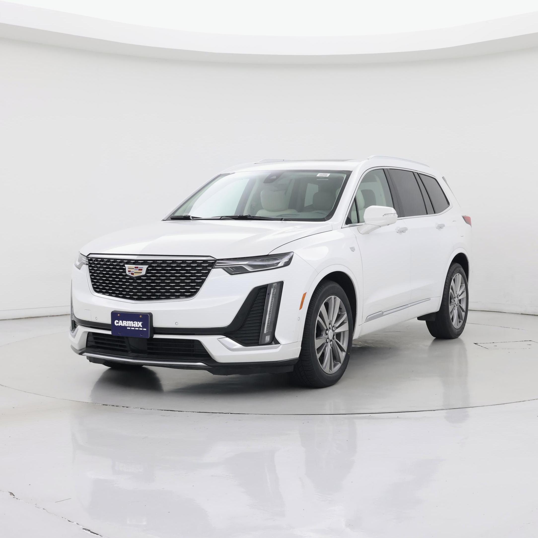 Thumbnail: 2023 Cadillac XT6 - 4