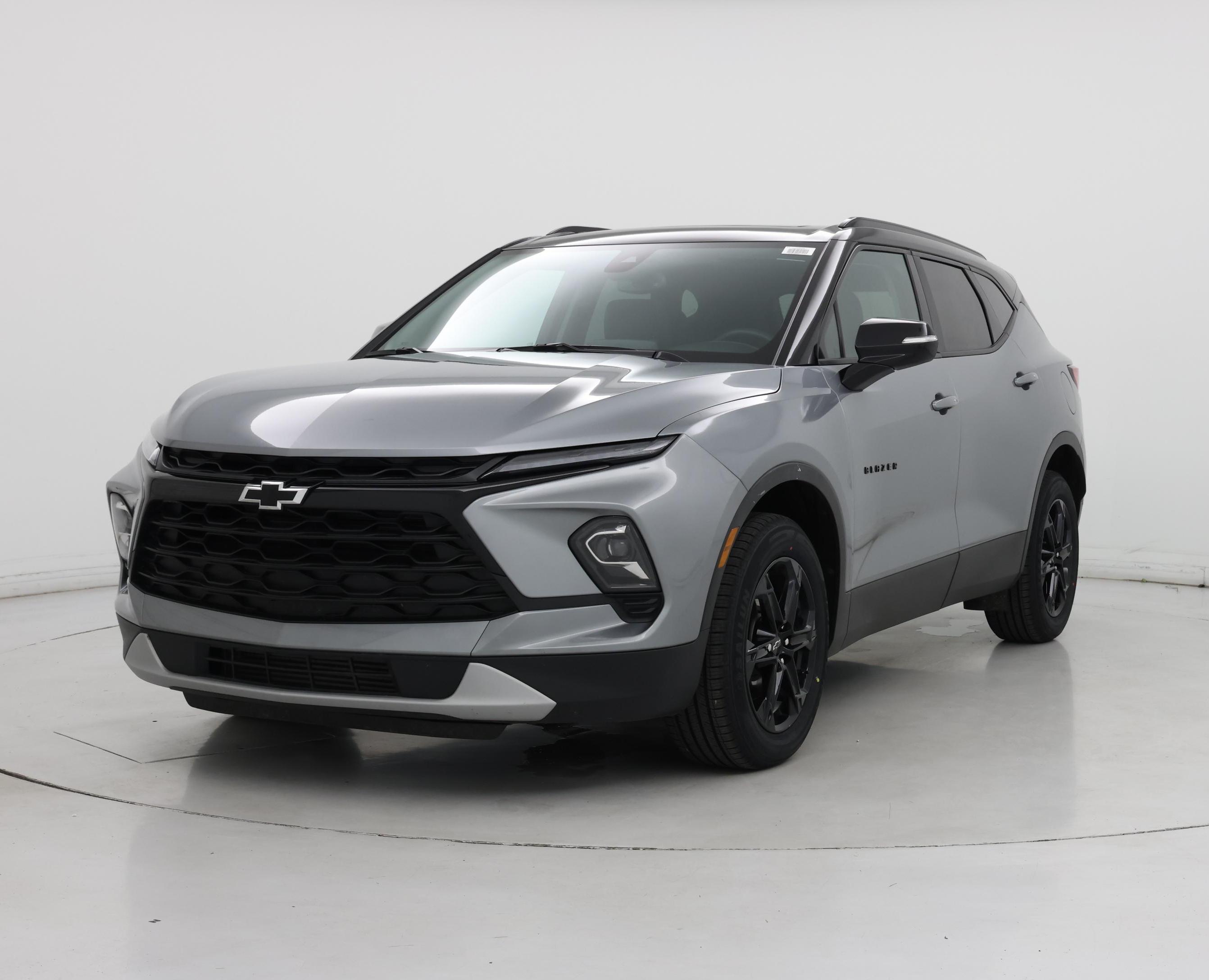 Thumbnail: 2023 Chevrolet Blazer - 4