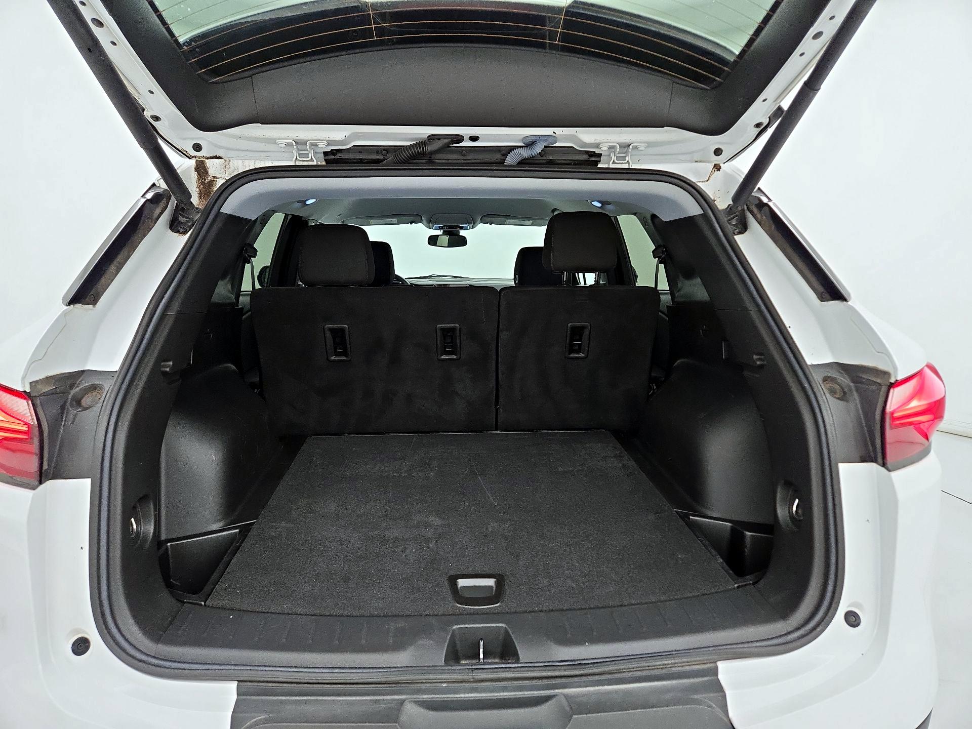 Thumbnail: 2022 Chevrolet Blazer - 20