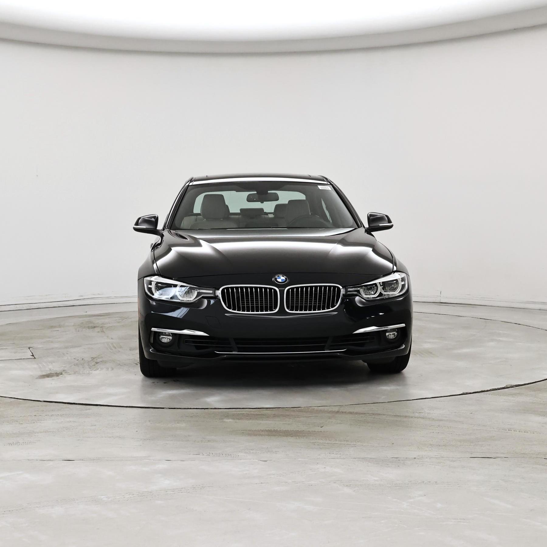 Thumbnail: 2018 BMW 3 Series - 5