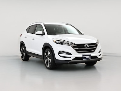 White 2016 Hyundai Tucson Sport
