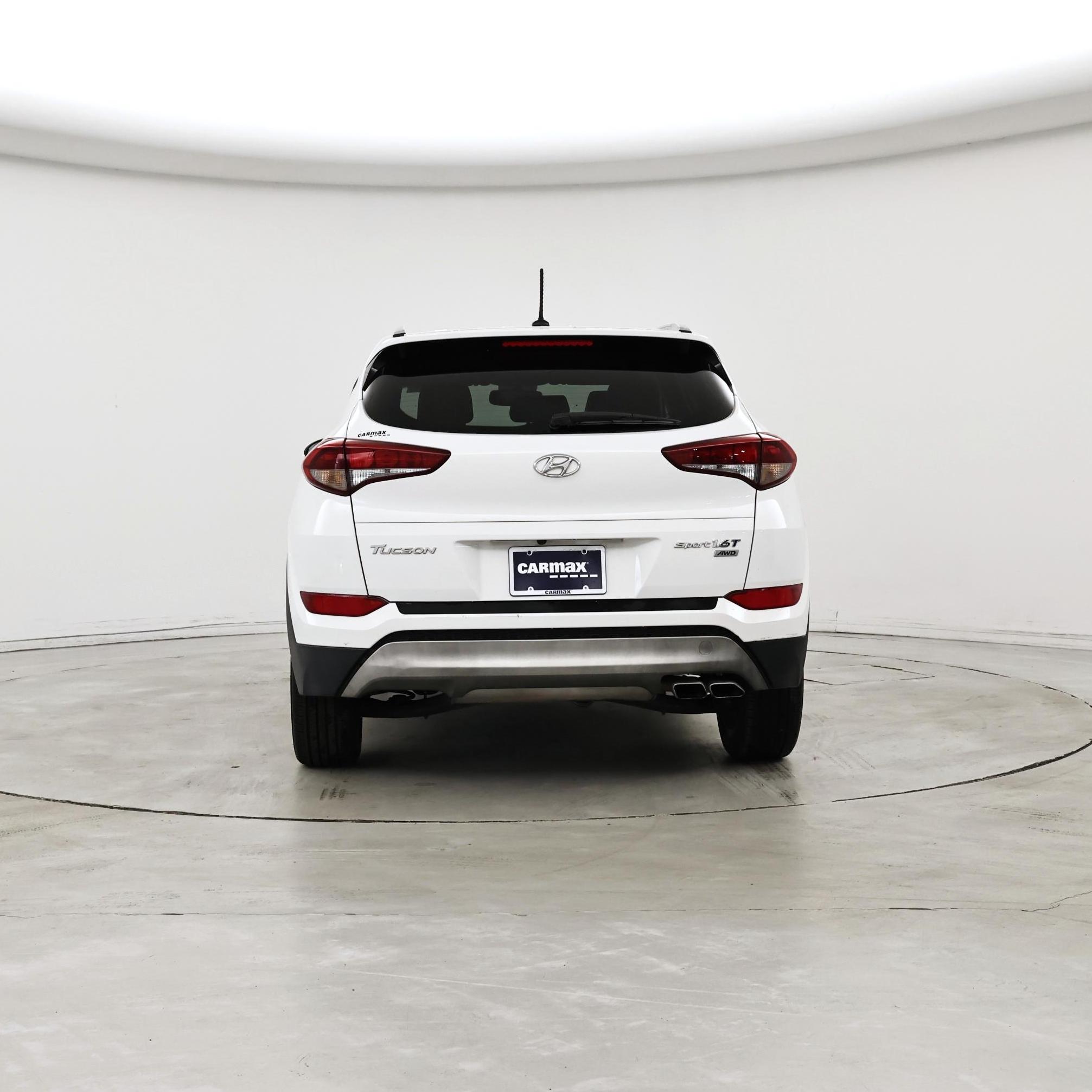 Thumbnail: 2016 Hyundai Tucson - 6