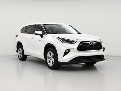 White 2021 Toyota Highlander Hybrid LE