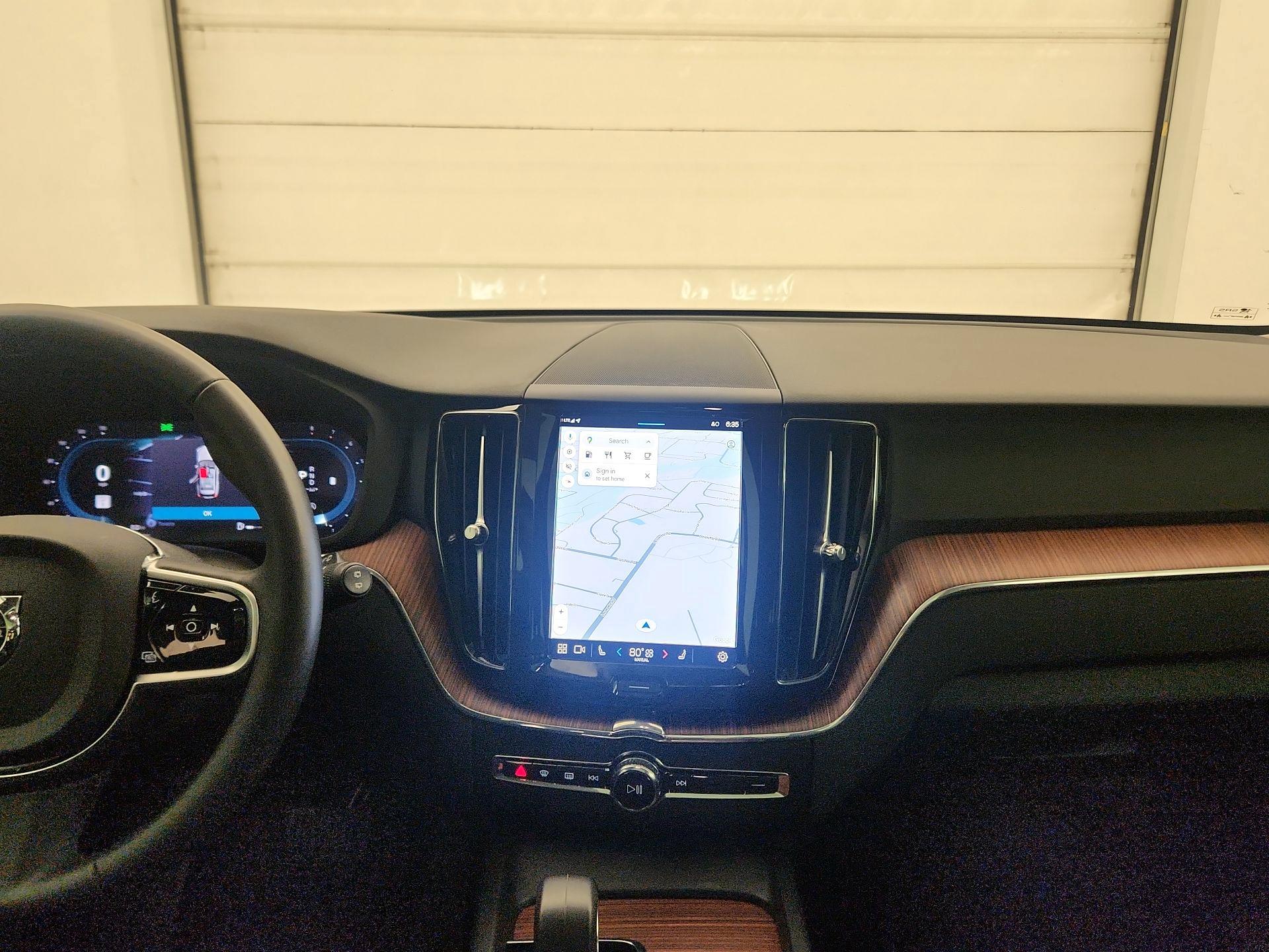 Thumbnail: 2024 Volvo XC60 - 9