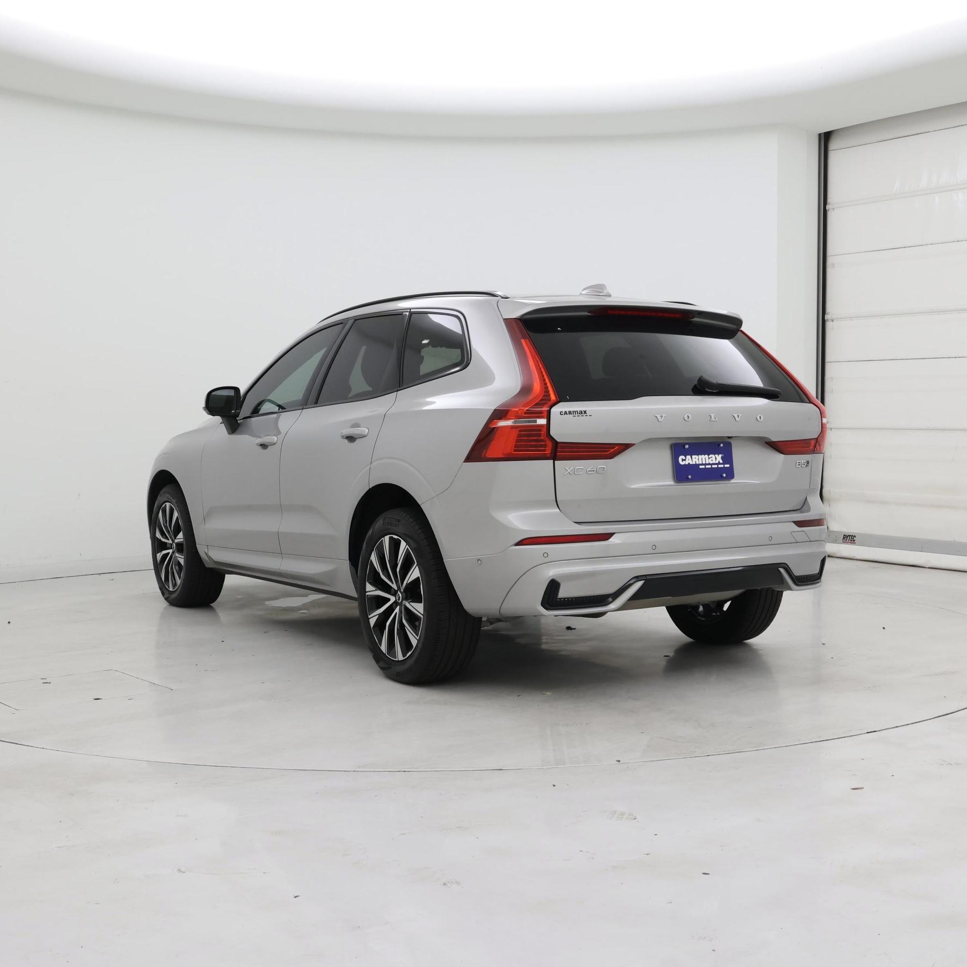 Thumbnail: 2024 Volvo XC60 - 2