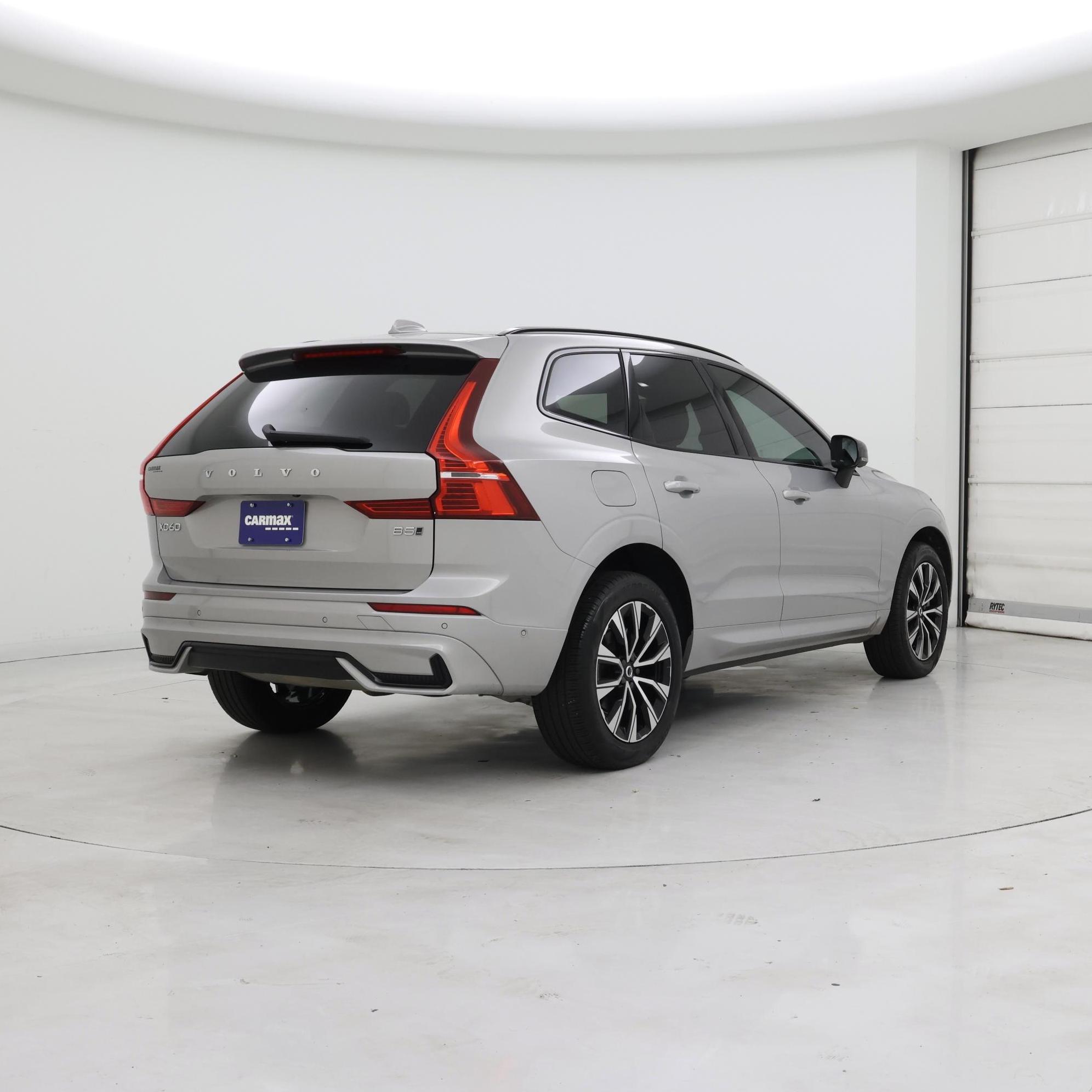 Thumbnail: 2024 Volvo XC60 - 8