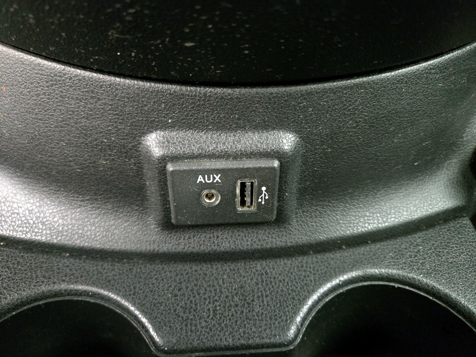 Thumbnail: 2018 Nissan Versa - 17