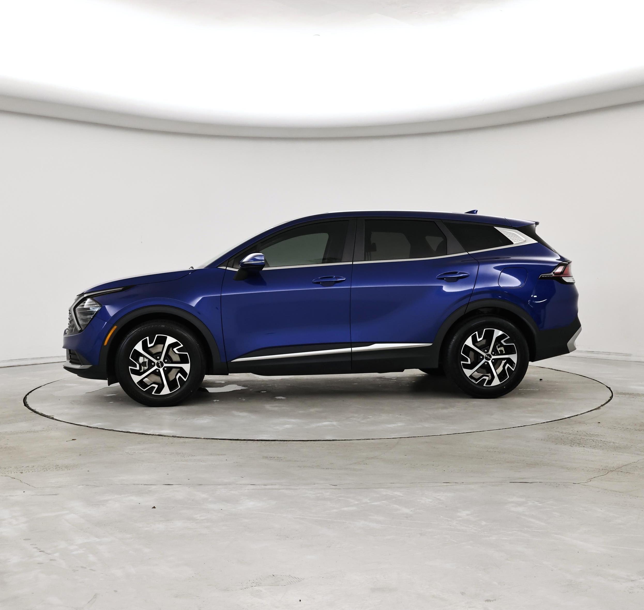 Thumbnail: 2024 Kia Sportage - 3