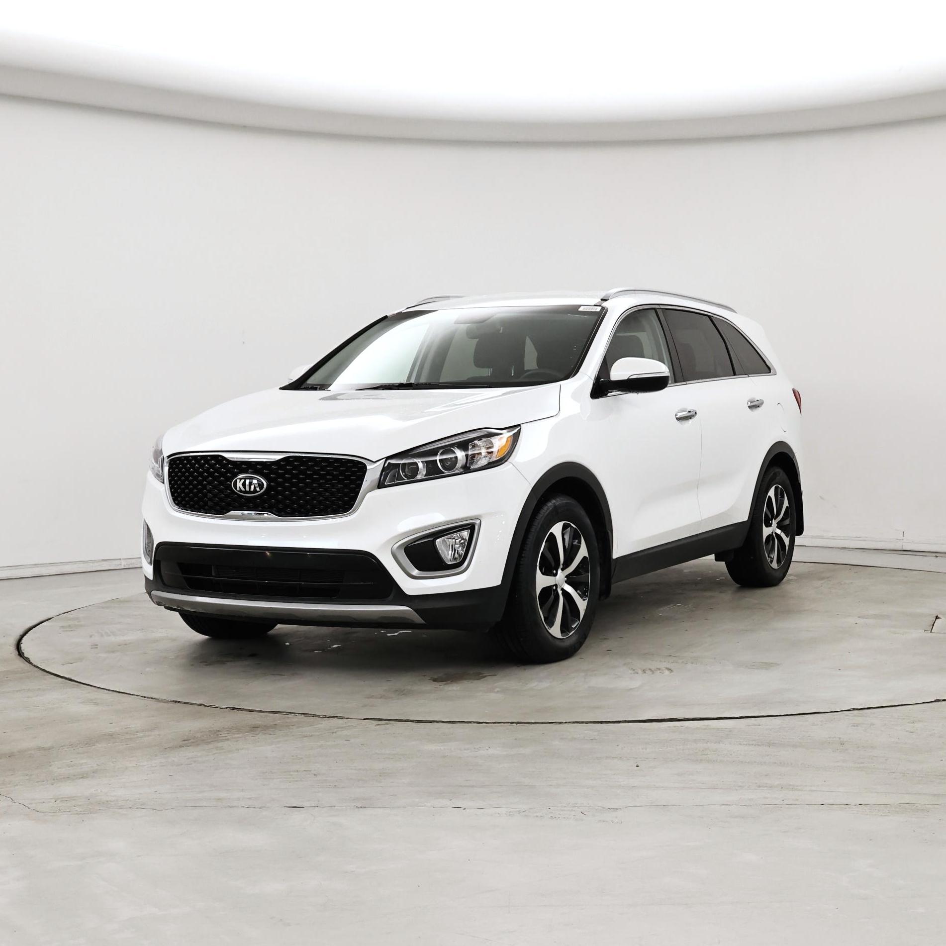 Thumbnail: 2017 Kia Sorento - 4