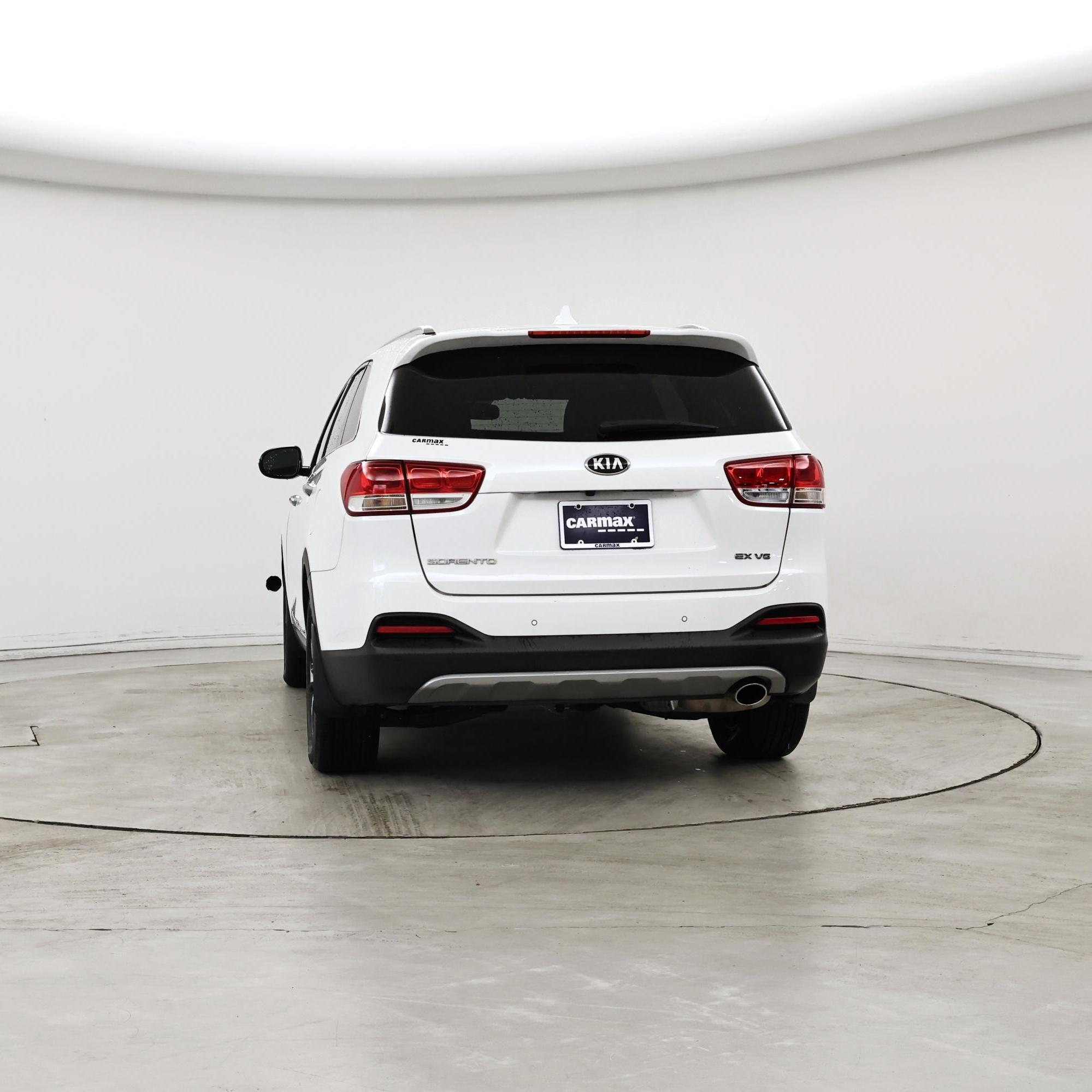 Thumbnail: 2017 Kia Sorento - 6