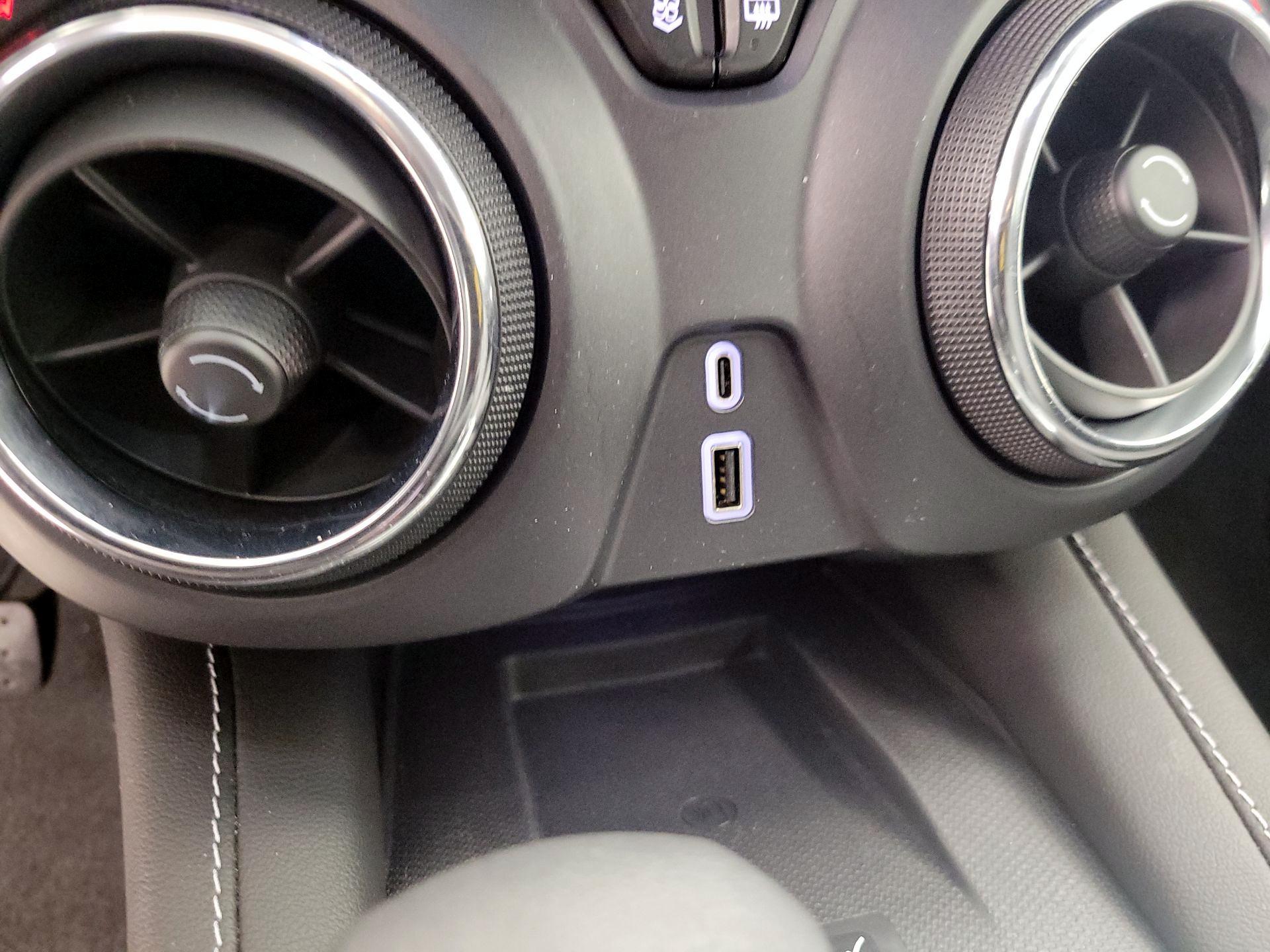 Thumbnail: 2023 Chevrolet Blazer - 18