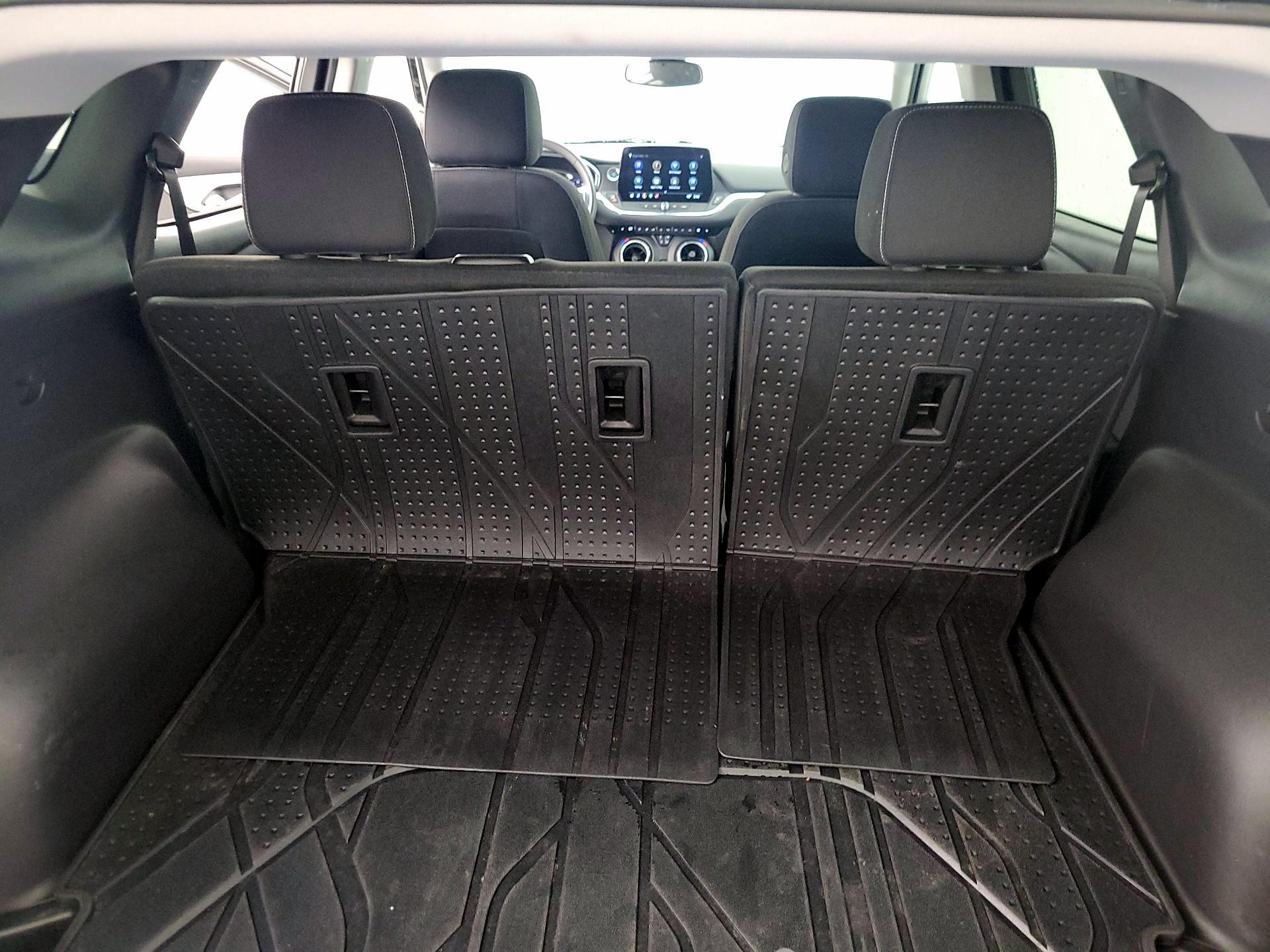 Thumbnail: 2023 Chevrolet Blazer - 20