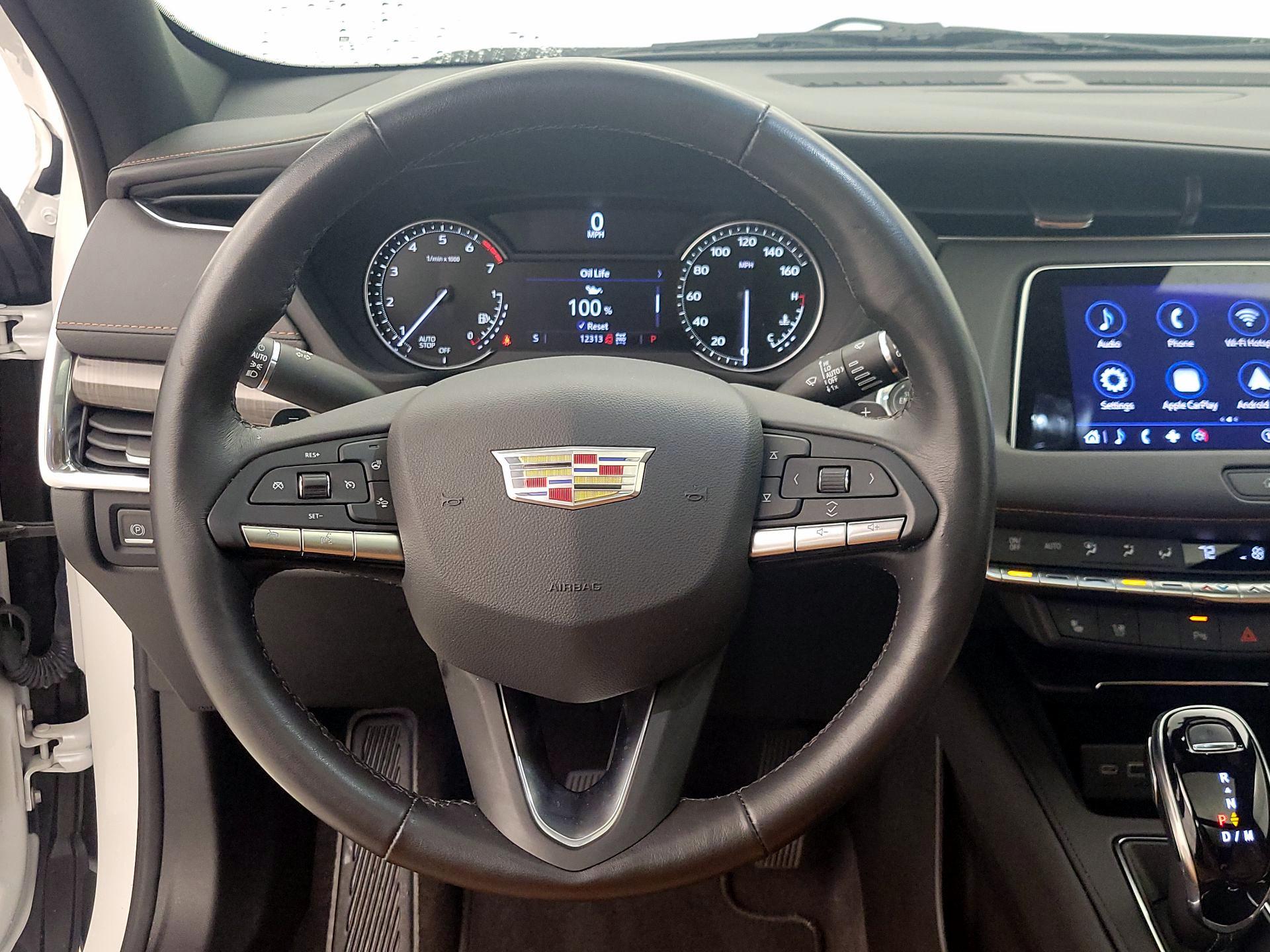 Thumbnail: 2023 Cadillac XT4 - 10