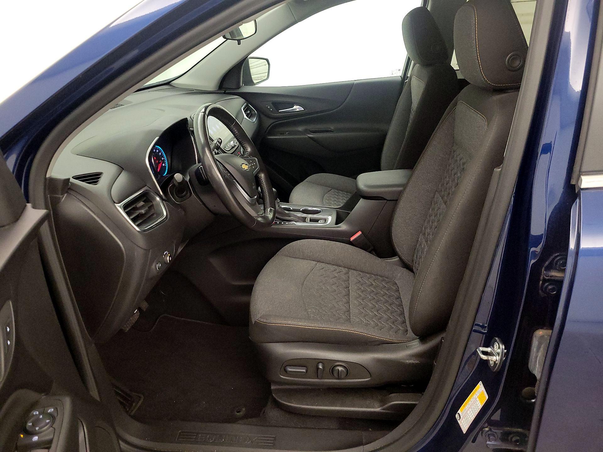 Thumbnail: 2022 Chevrolet Equinox - 11