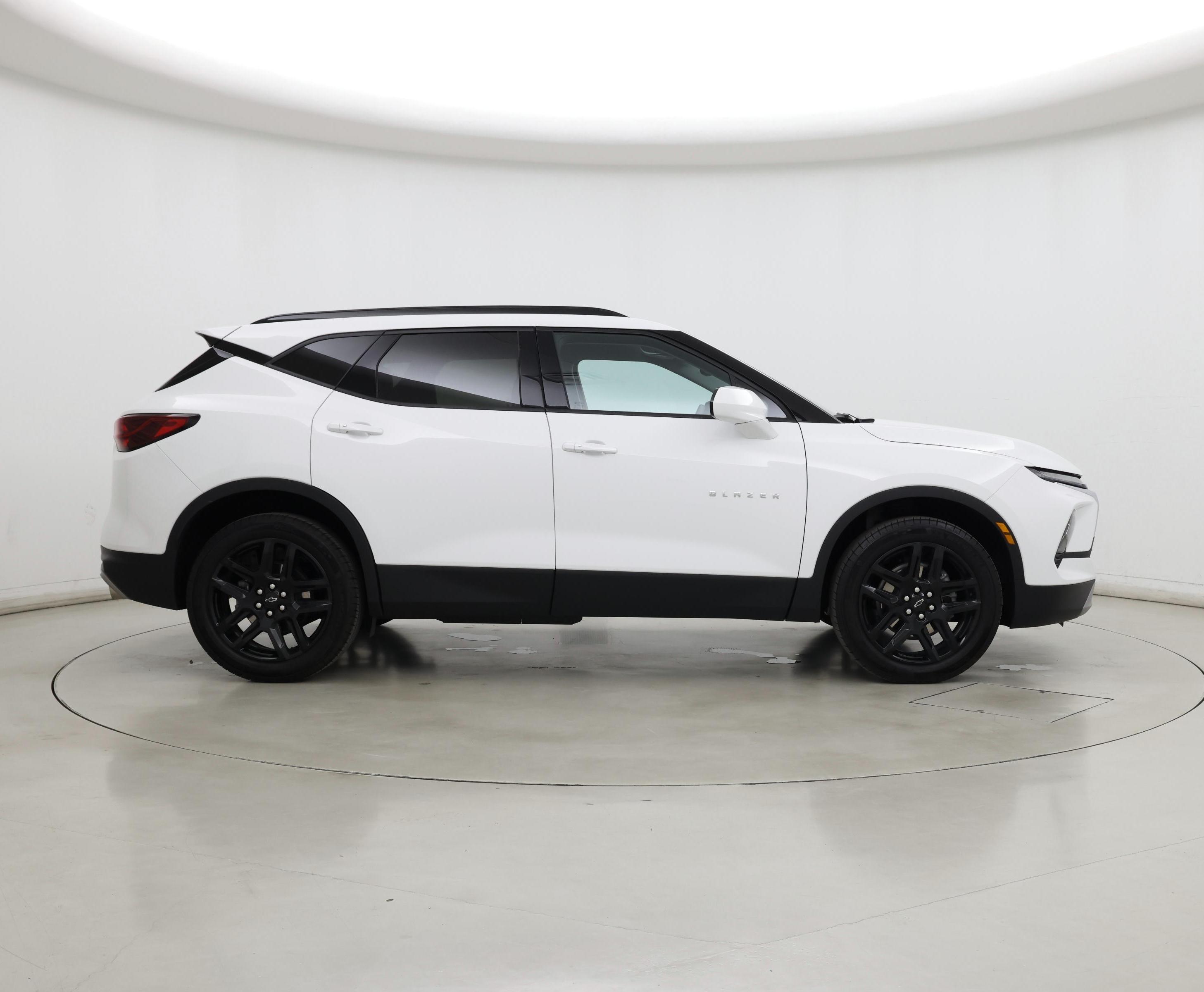 Thumbnail: 2023 Chevrolet Blazer - 7
