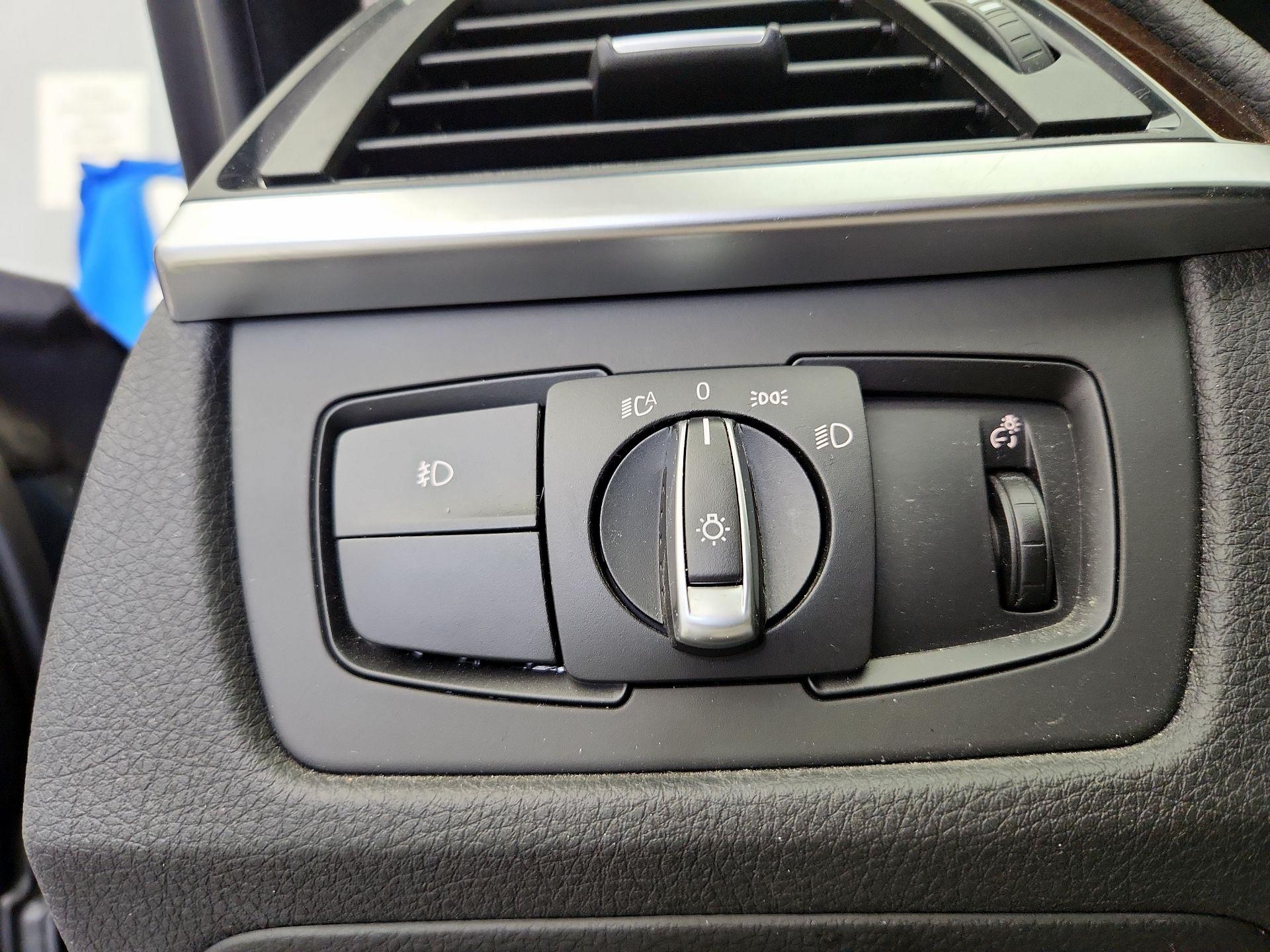 Thumbnail: 2015 BMW 4 Series - 13