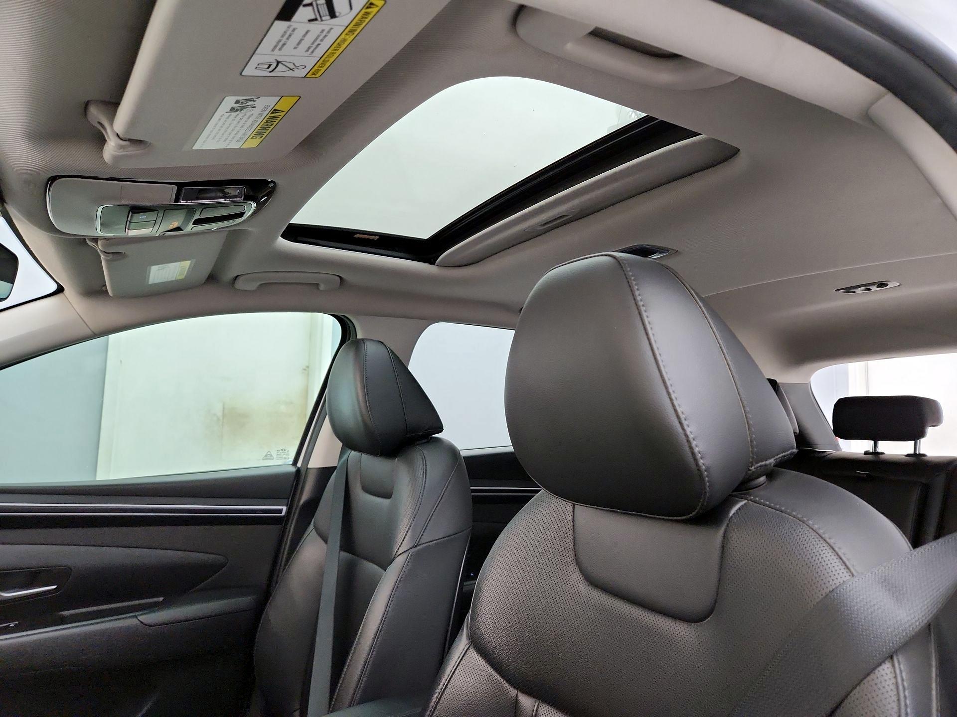 Thumbnail: 2023 Hyundai Tucson - 19