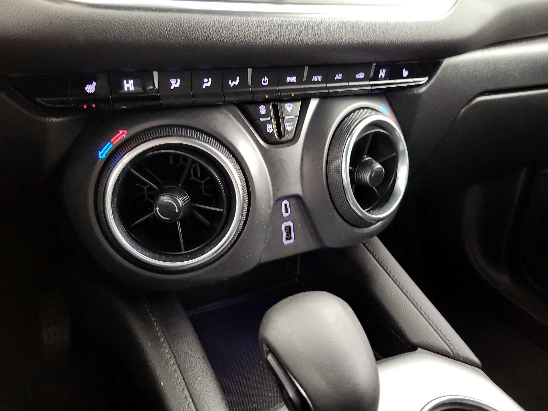 Thumbnail: 2022 Chevrolet Blazer - 16