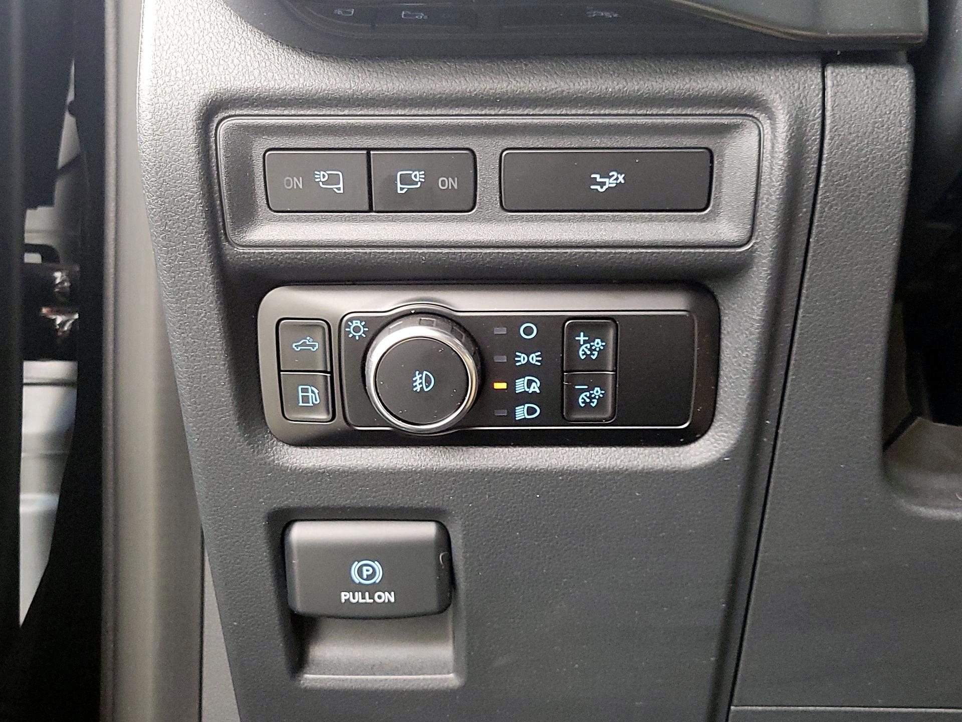 Thumbnail: 2023 Ford F-150 - 13